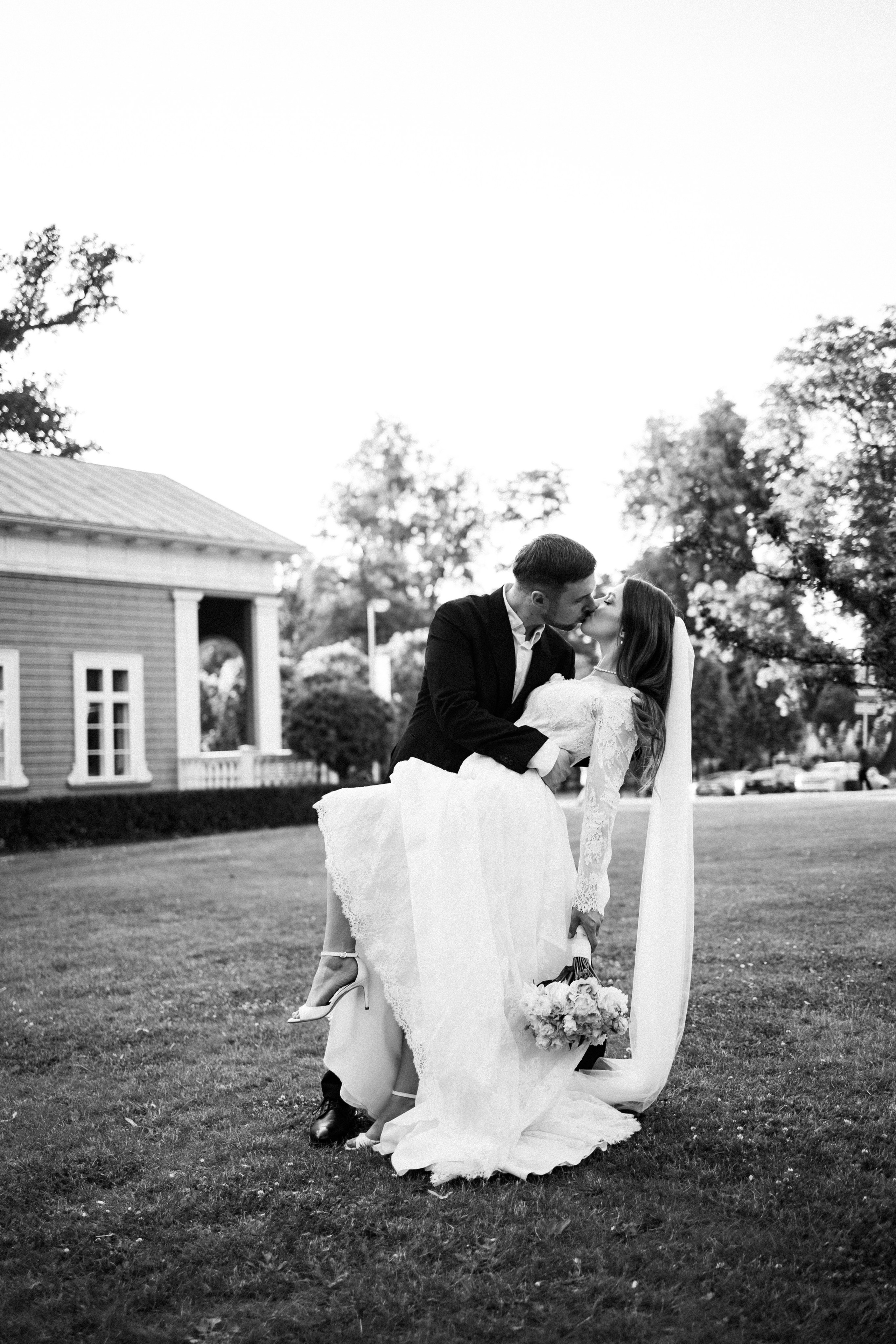 V&J Wedding. Emily Photography