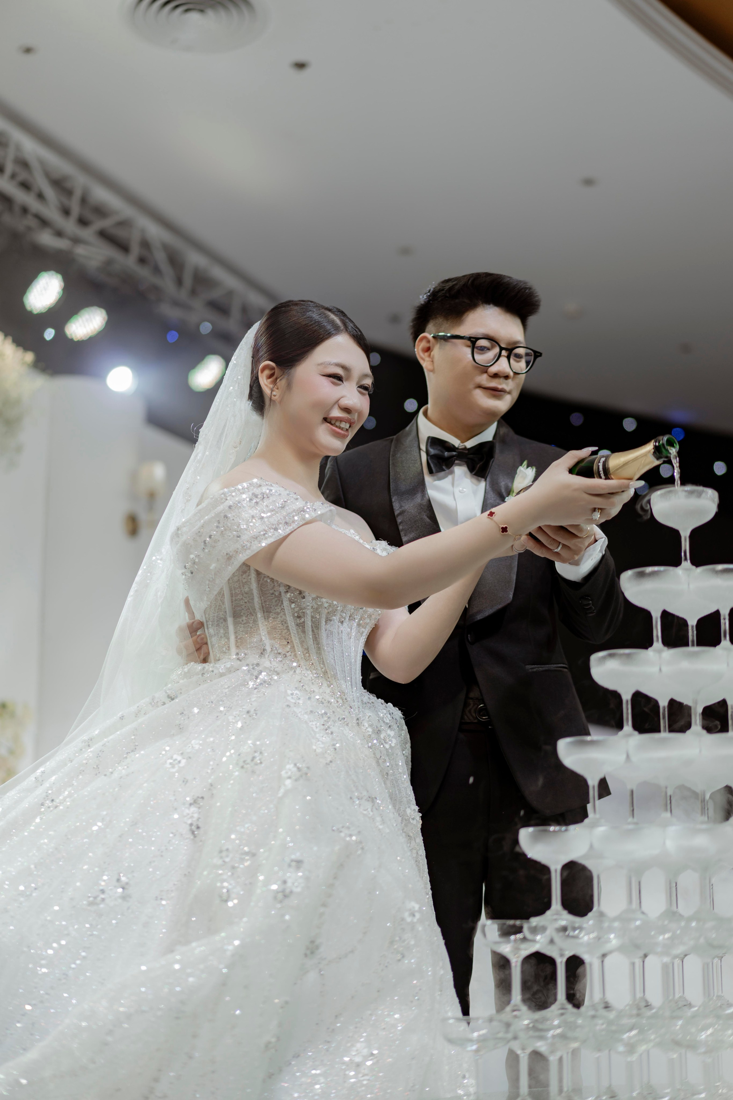 THUAN & TRINH. WEDDING PHOTOGRAPHER IN VIETNAM