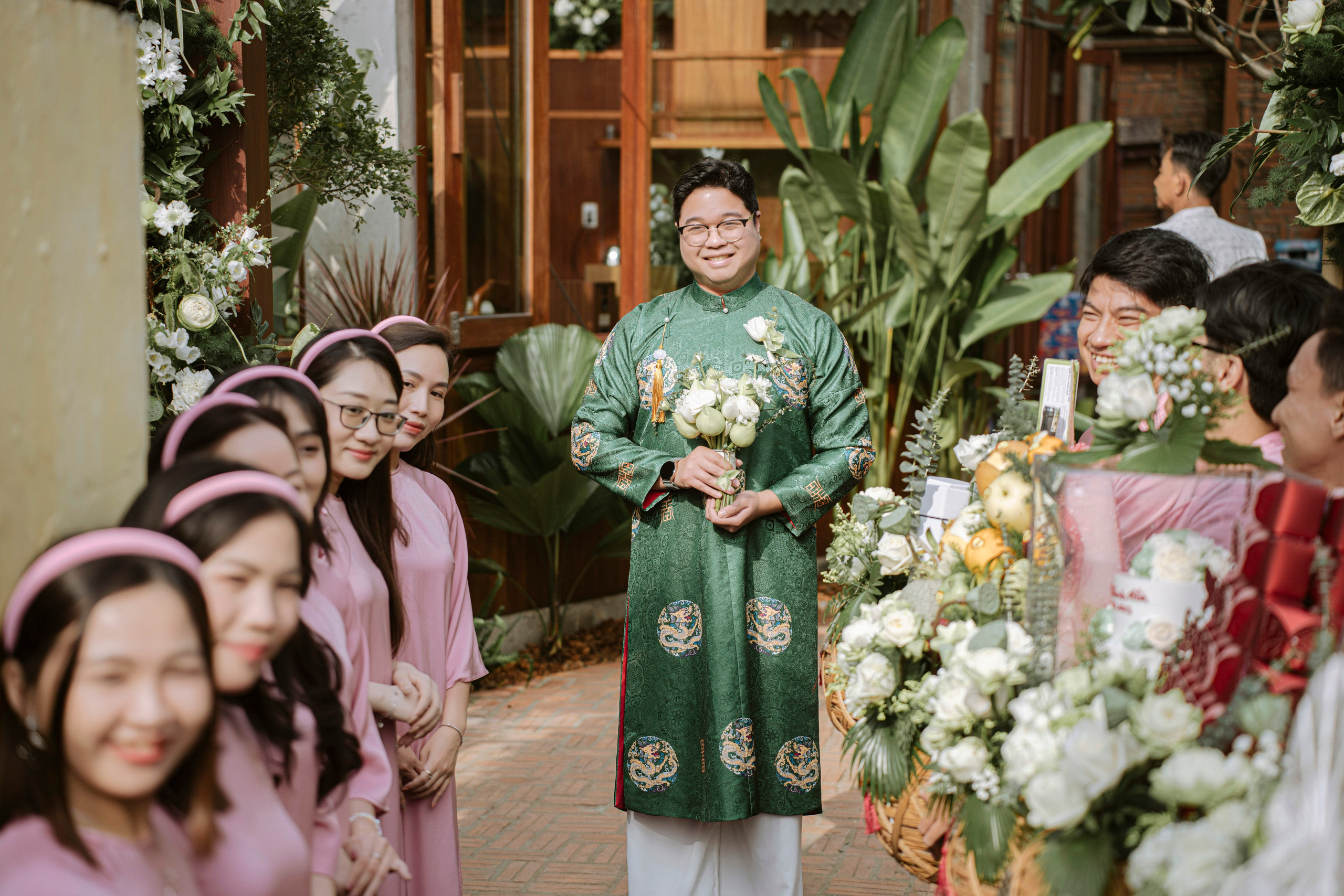 AMI & KEN. WEDDING PHOTOGRAPHER IN VIETNAM