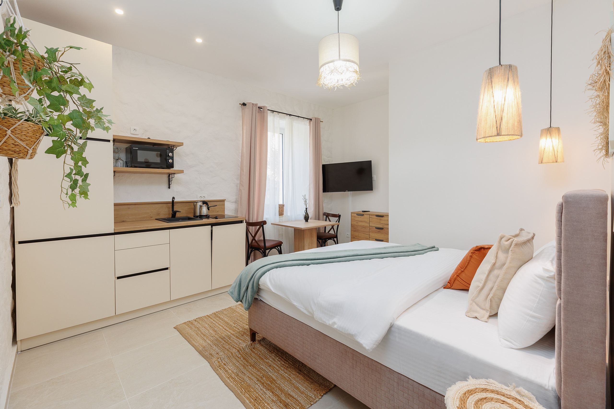 Съемка отеля в Которе. Фотограф в Черногории Андрей Свитайло