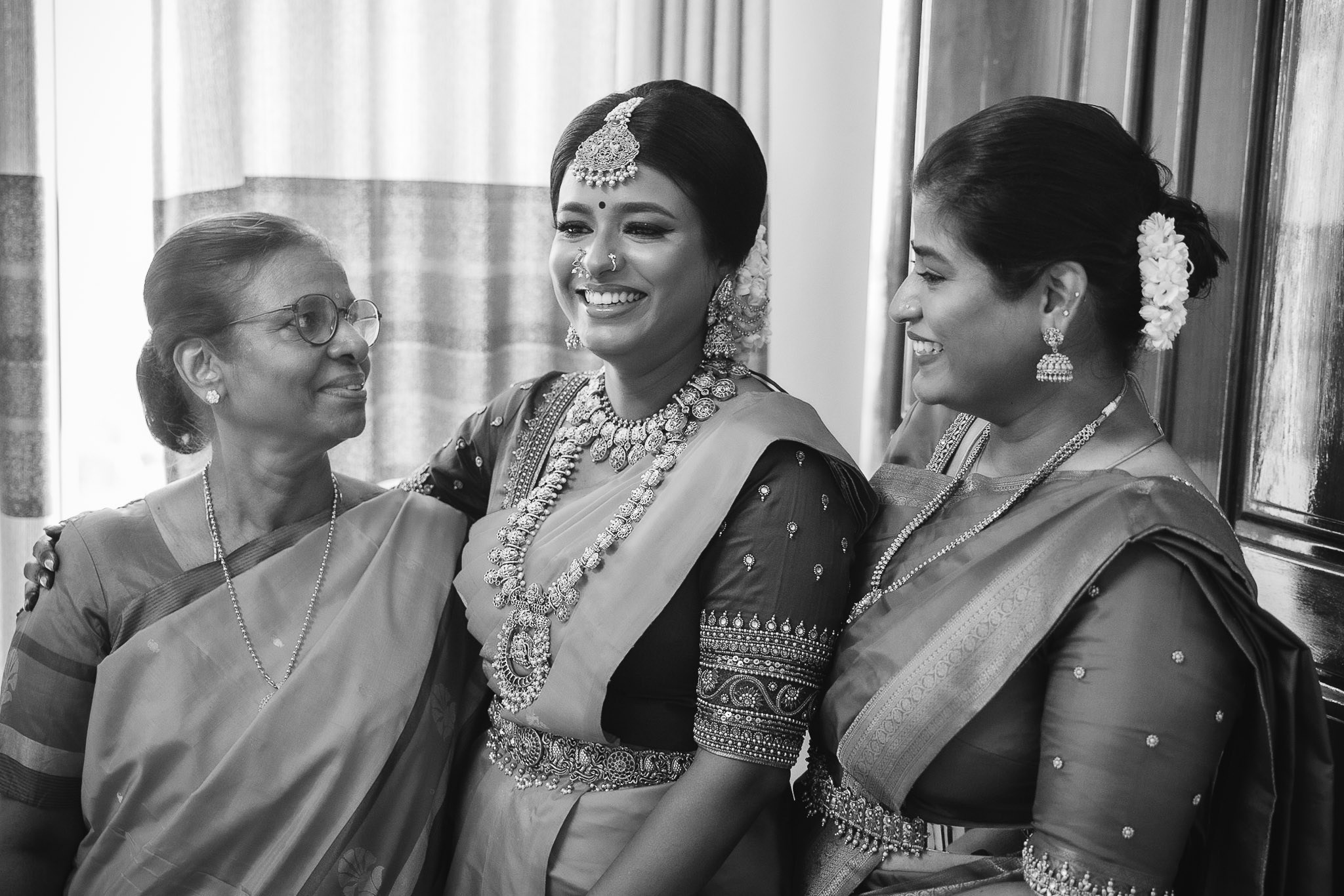 Jaffna Tamil Wedding in Colombo by Anbujawahar