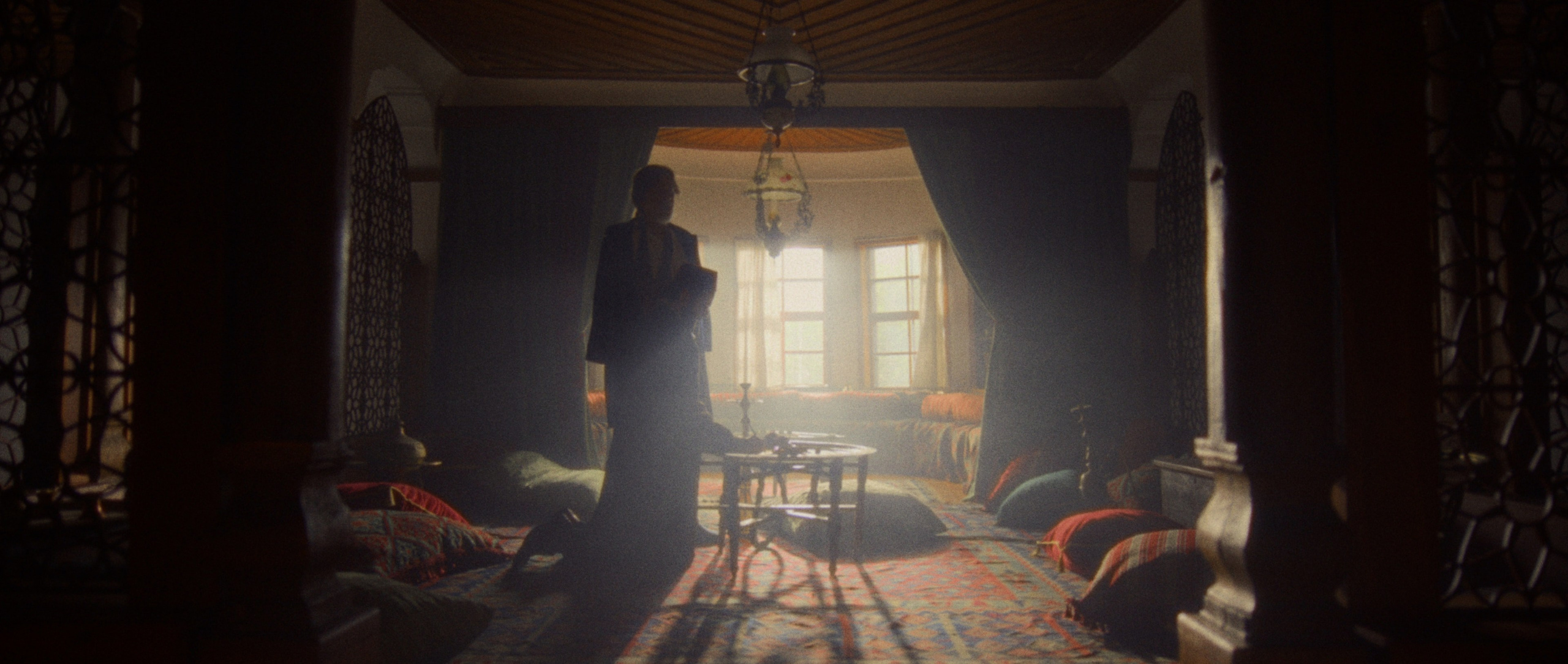 Ruski Konzul. Commercial and studio photographer in Belgrade