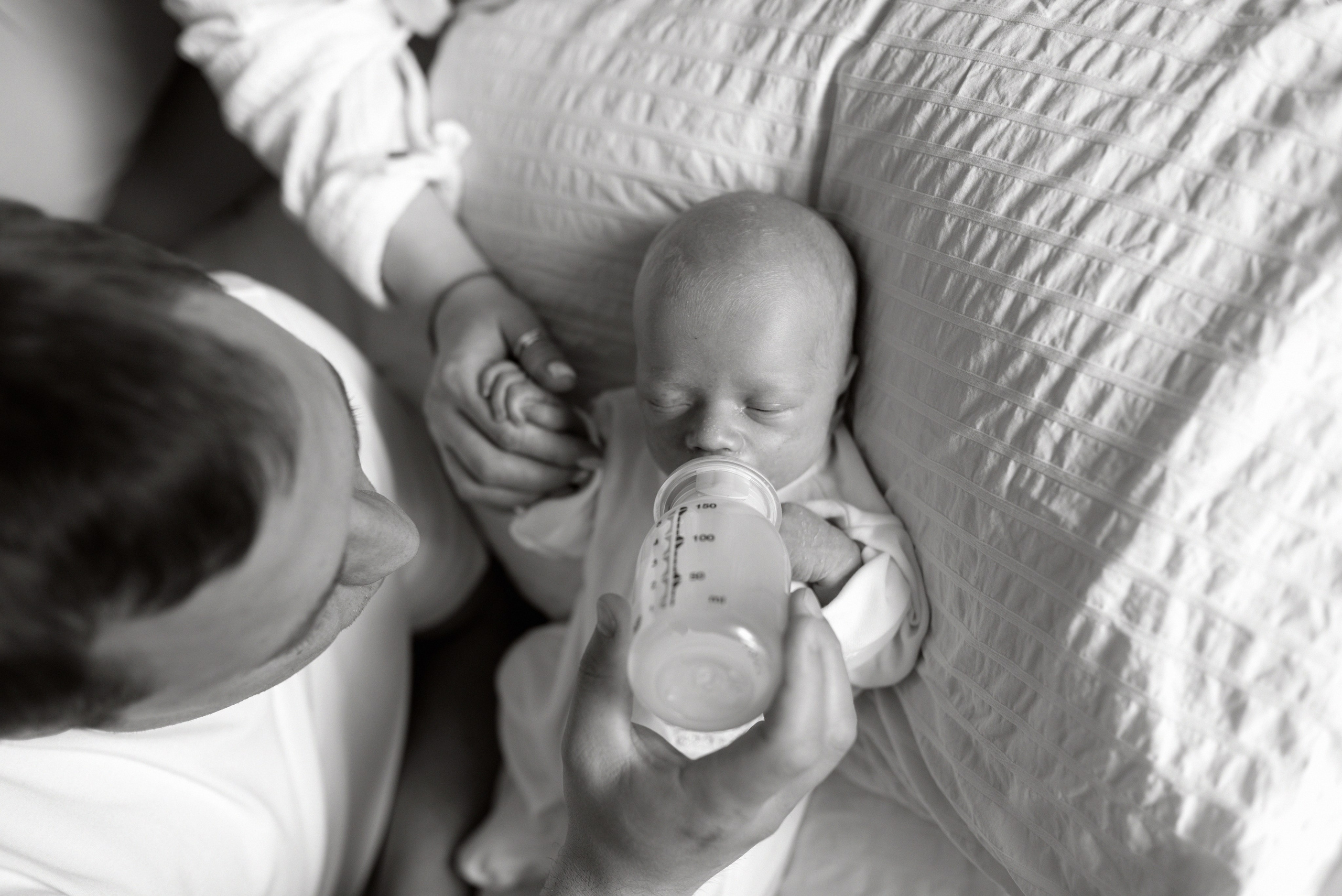 Lifestyle. In-home newborn photography Raleigh & area Katya Kulikova