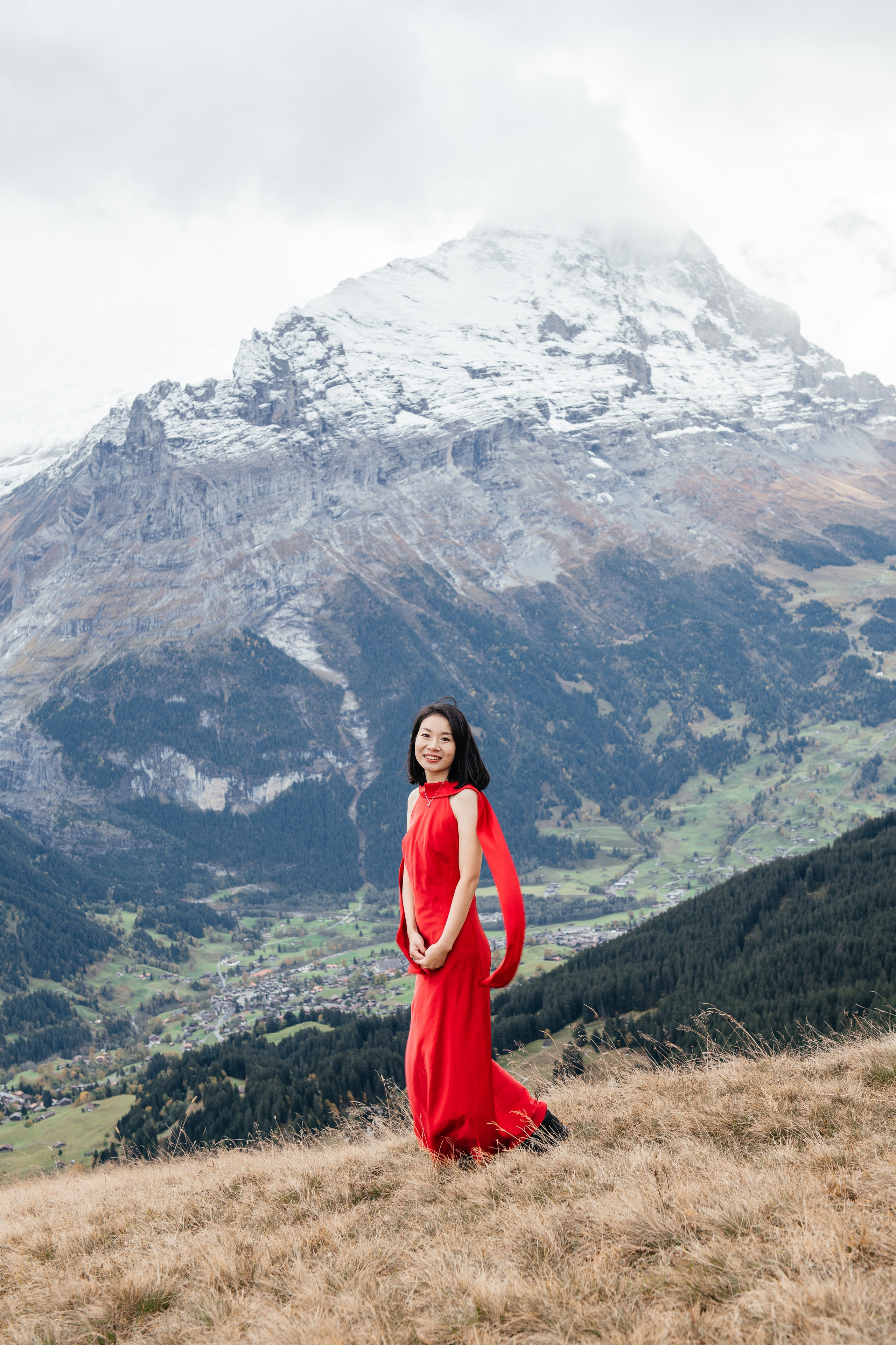 Kaiwen & Xiaoming Grindelwald, Switzerland. I am Elena Altendorfer. Wedding photographer in Zurich and Switzerland