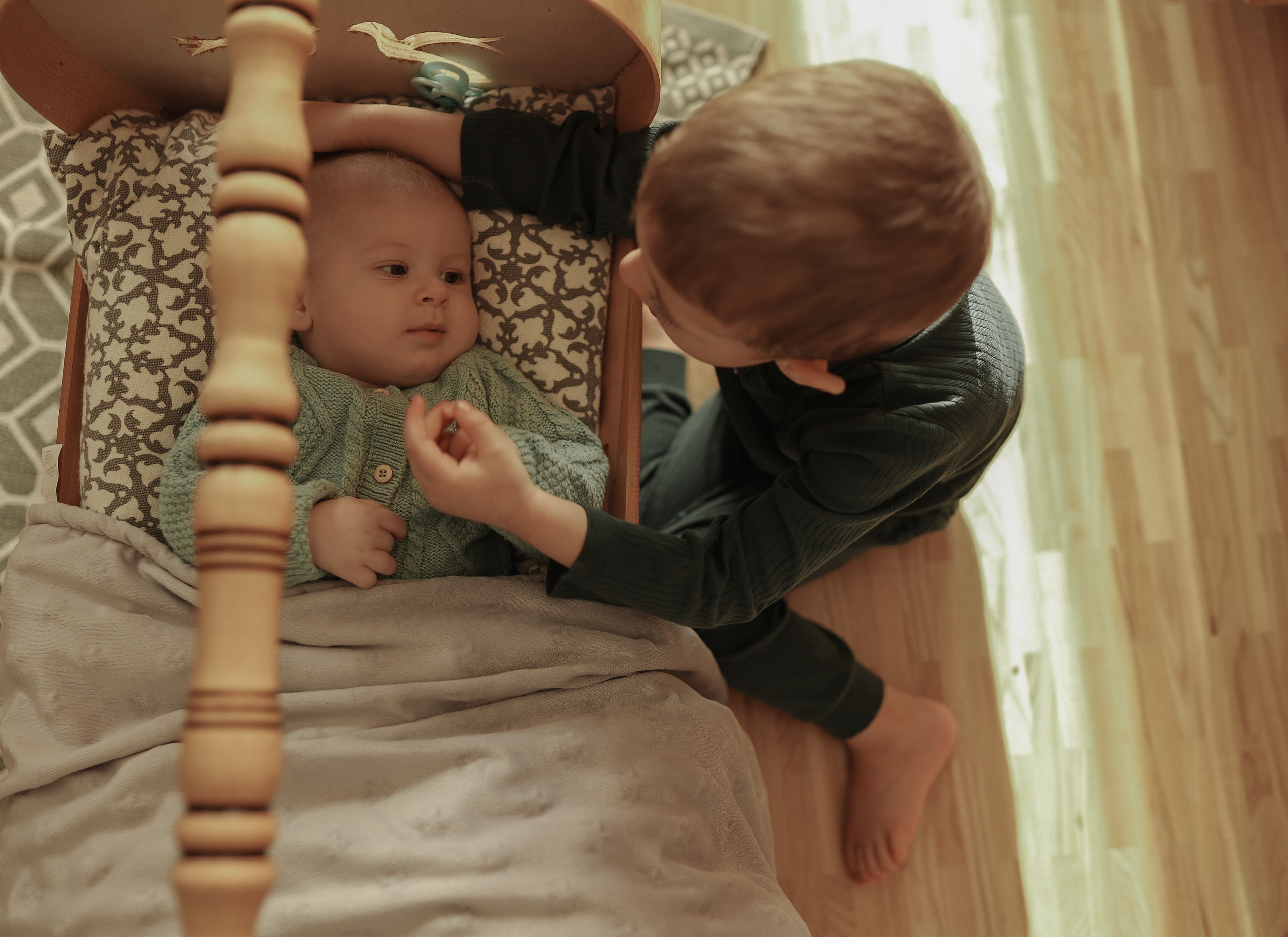 Homestory-Fotografie | Authentische Familienmomente zu Hause | Albina Vaniyants. Professionelle Familienfotografie, Kinderfotografie und Portraitfotografie in Linz, Oberösterreich - Albina Vaniyants, Fotografin aus OÖ