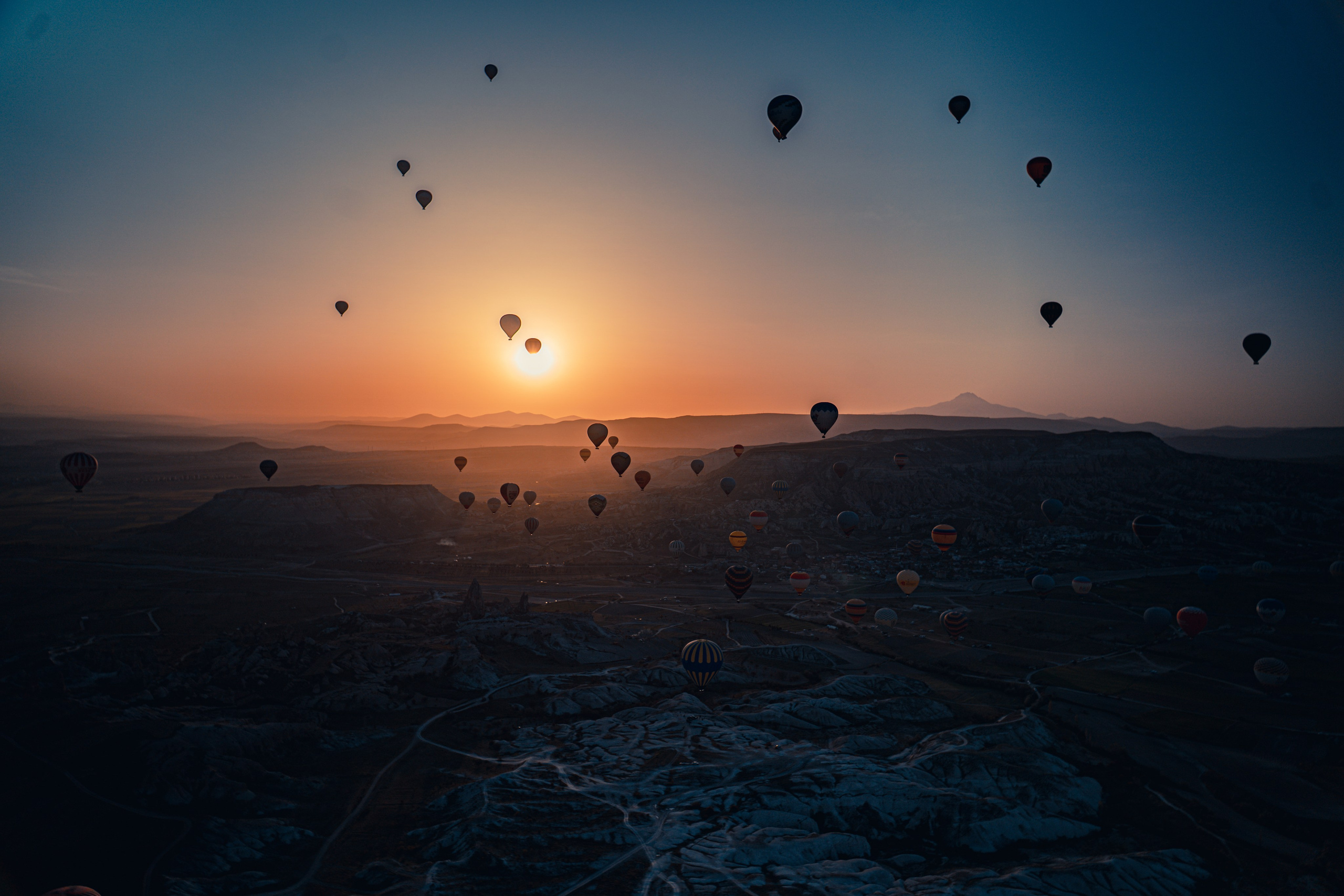 TRAVEL. REC21Films audiovisuals productions