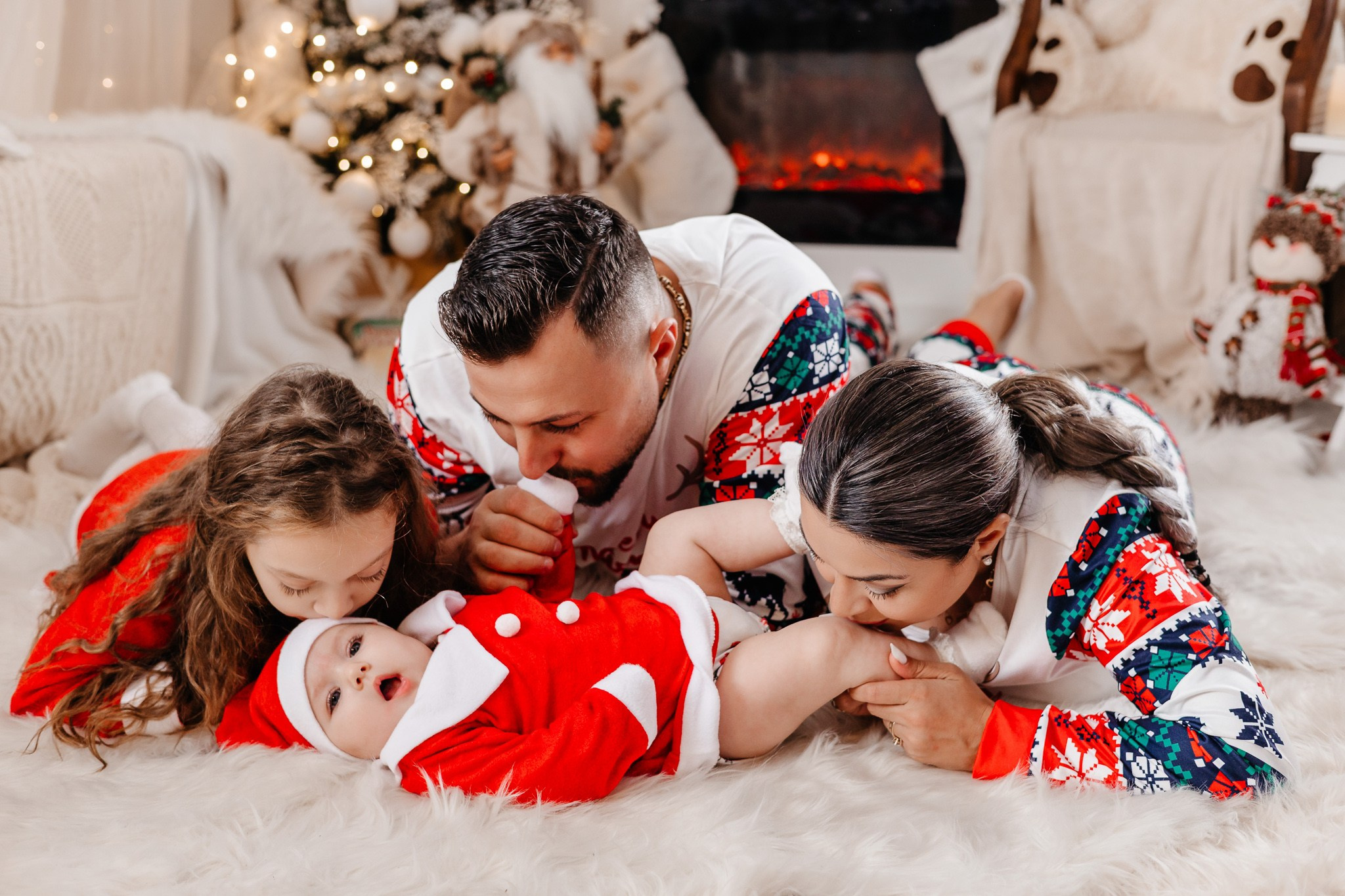 Naturali. Fotograf Profesionist Piatra Neamț, Roman, Târgu Neamț, Bicaz, Neamț | Studio, Nuntă, Botez, Eveniment | FotoACTIV