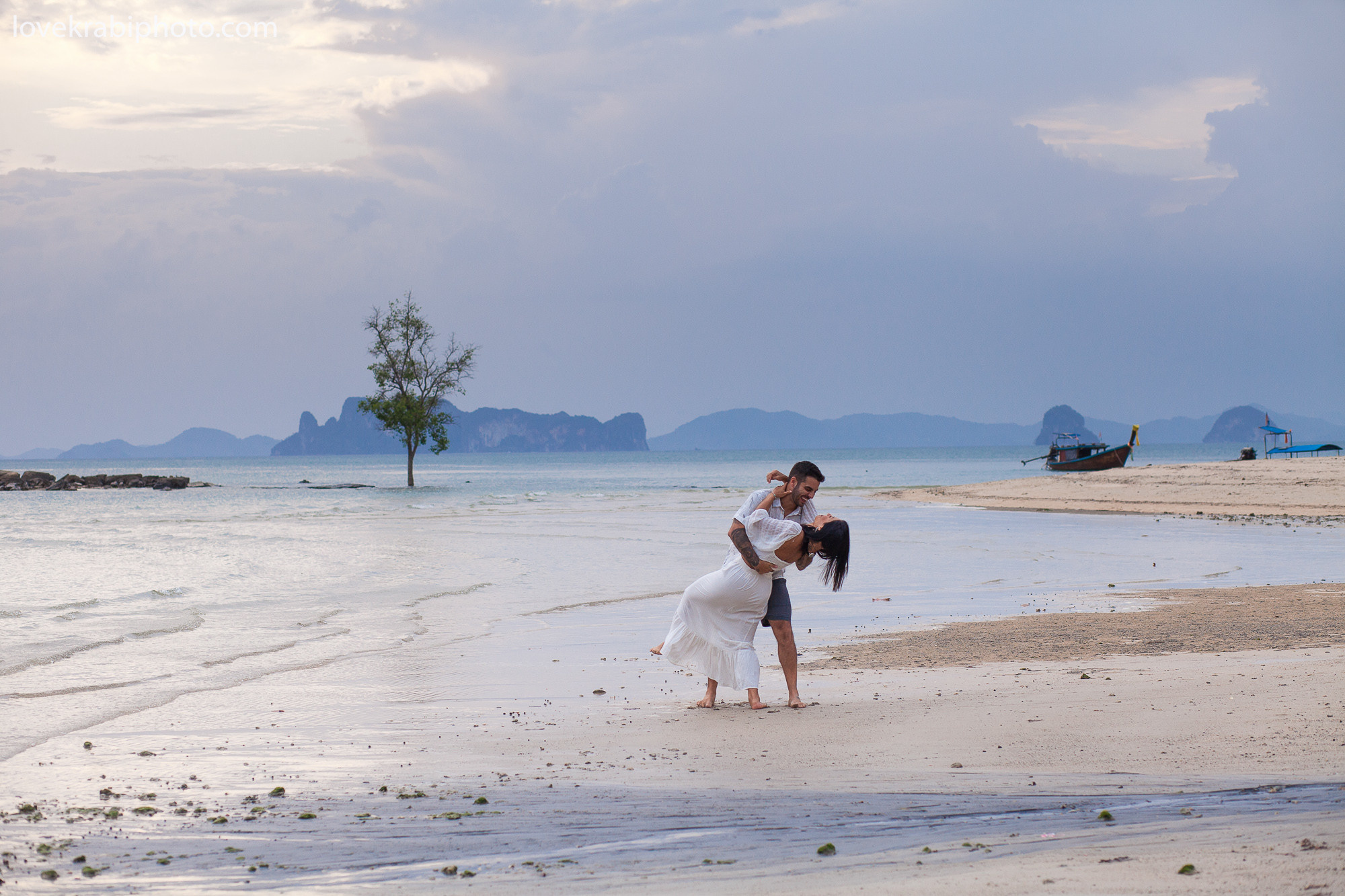 Dusit thani resort, thailand  krabi photographer, krabi beach dinner, aonang beach, krabi wedding