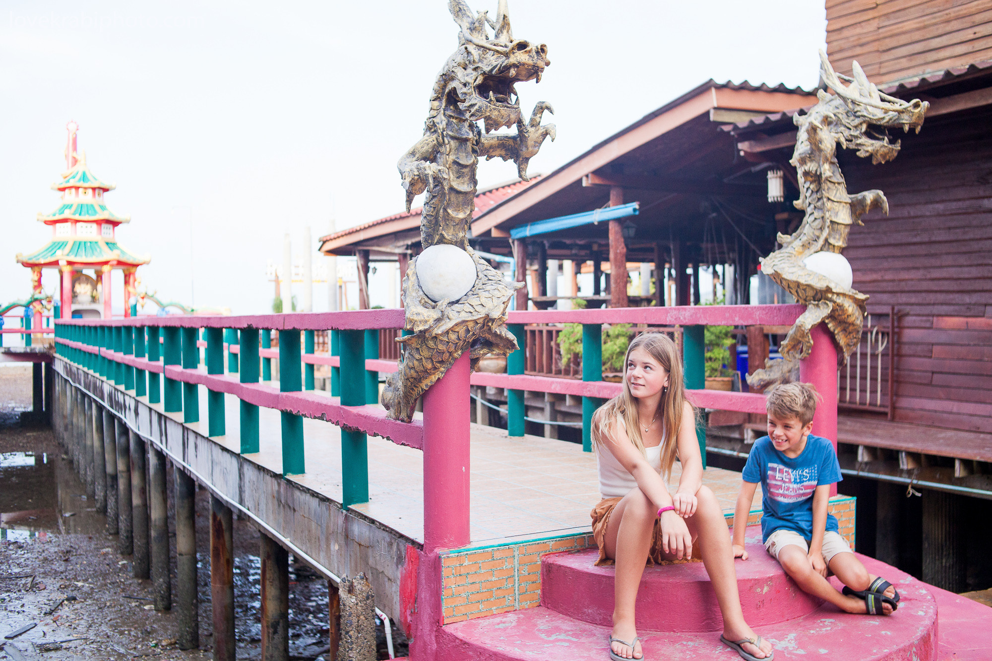 Thailand family photography, Koh Lanta photographer, kohlanta photosession, koh lanta old town, kohlanta island tour, kohlanta family resort, kohlanta beautiful beach