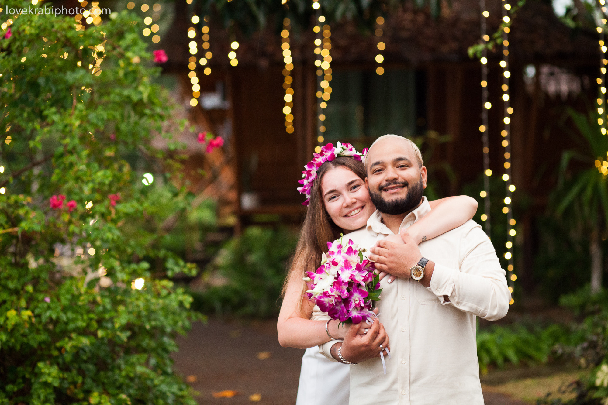 klong muang beach, krabi photographer, thailand wedding, krabi flora, aonang bouquet delivery, bridal bouquet, honeymoon, prewedding
