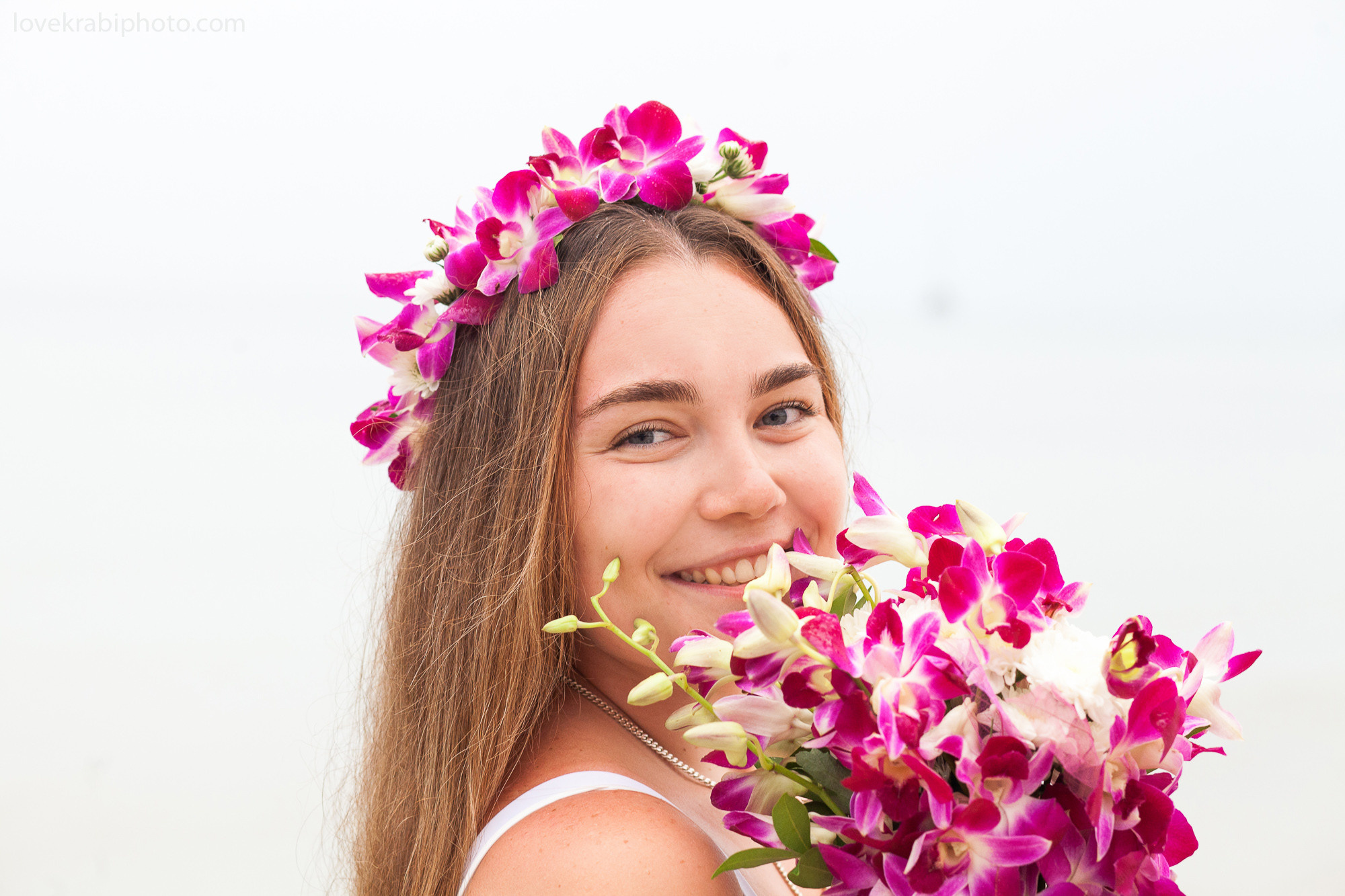 klong muang beach, krabi photographer, thailand wedding, krabi flora, aonang bouquet delivery, bridal bouquet, honeymoon, prewedding