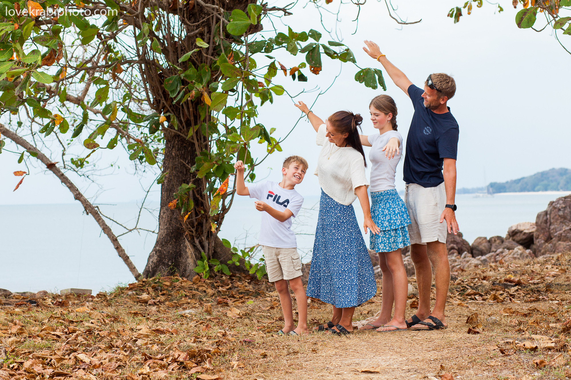 Thailand family photography, Koh Lanta photographer, kohlanta photosession, koh lanta old town, kohlanta island tour, kohlanta family resort, kohlanta beautiful beach