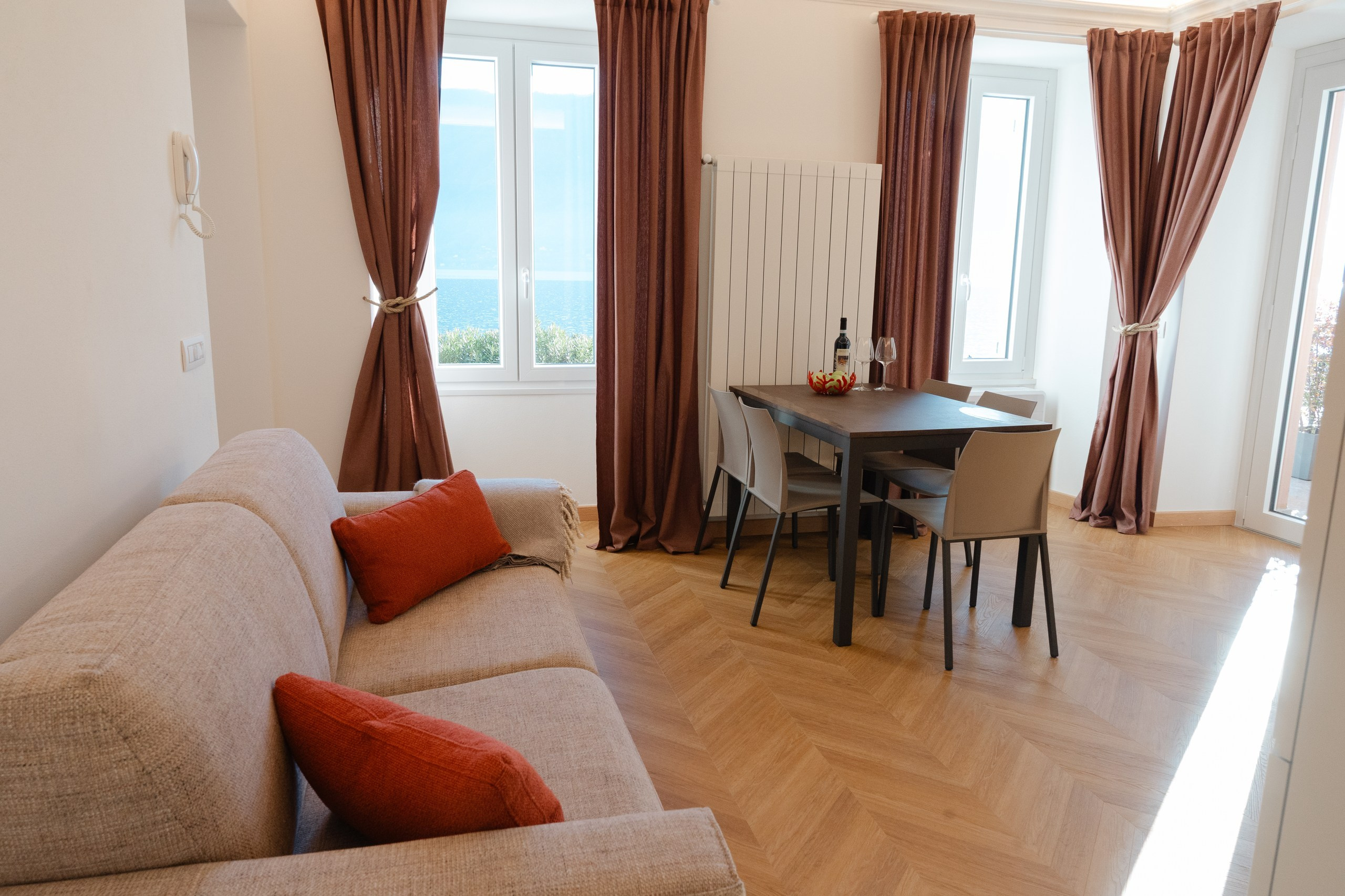 Belvedere Apartments. PHOTOGRAPHER IN ITALY