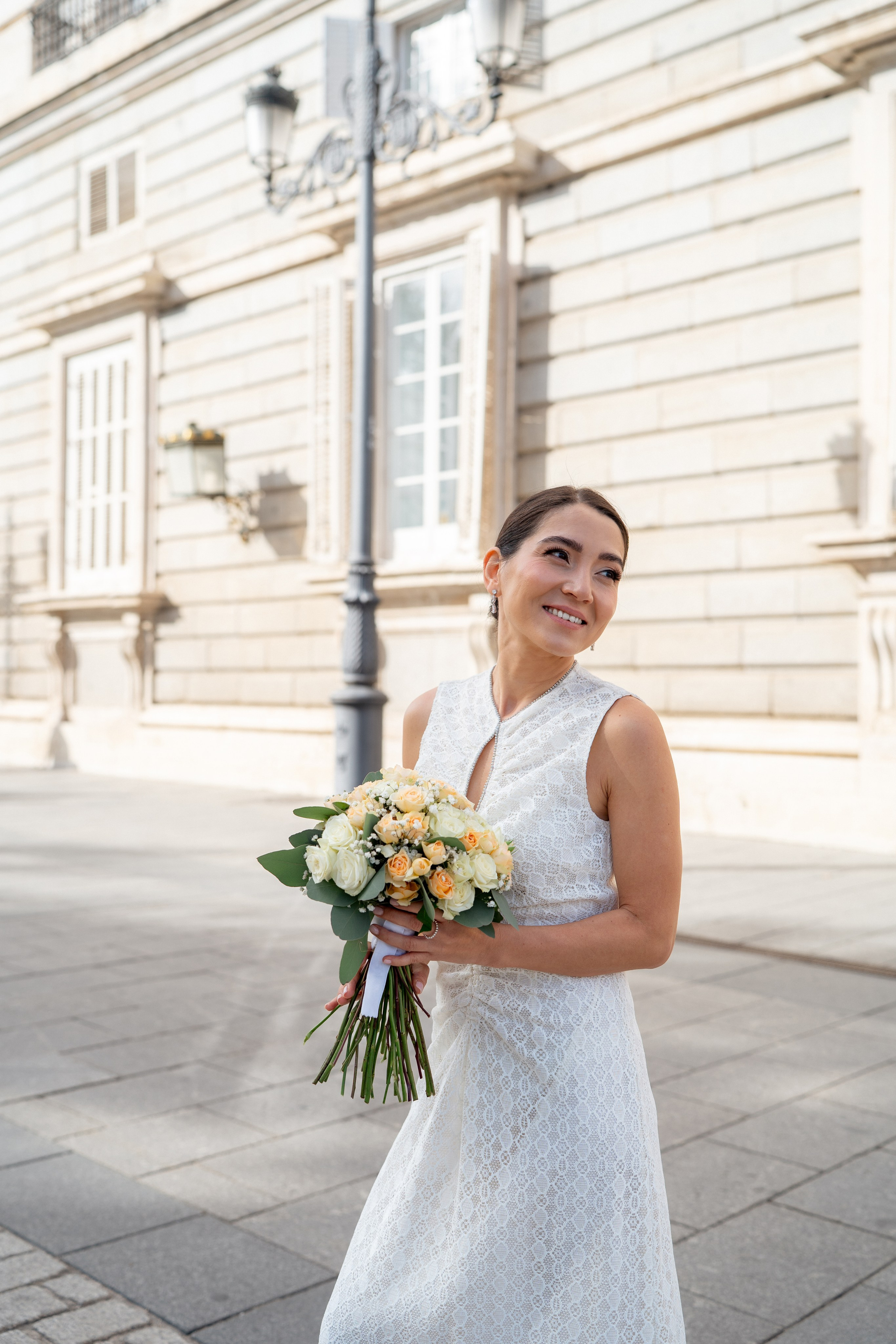 Elopement photoshoot in Madrid city centre. Fotógrafo en Madrid, España. Alyona Belyaninova