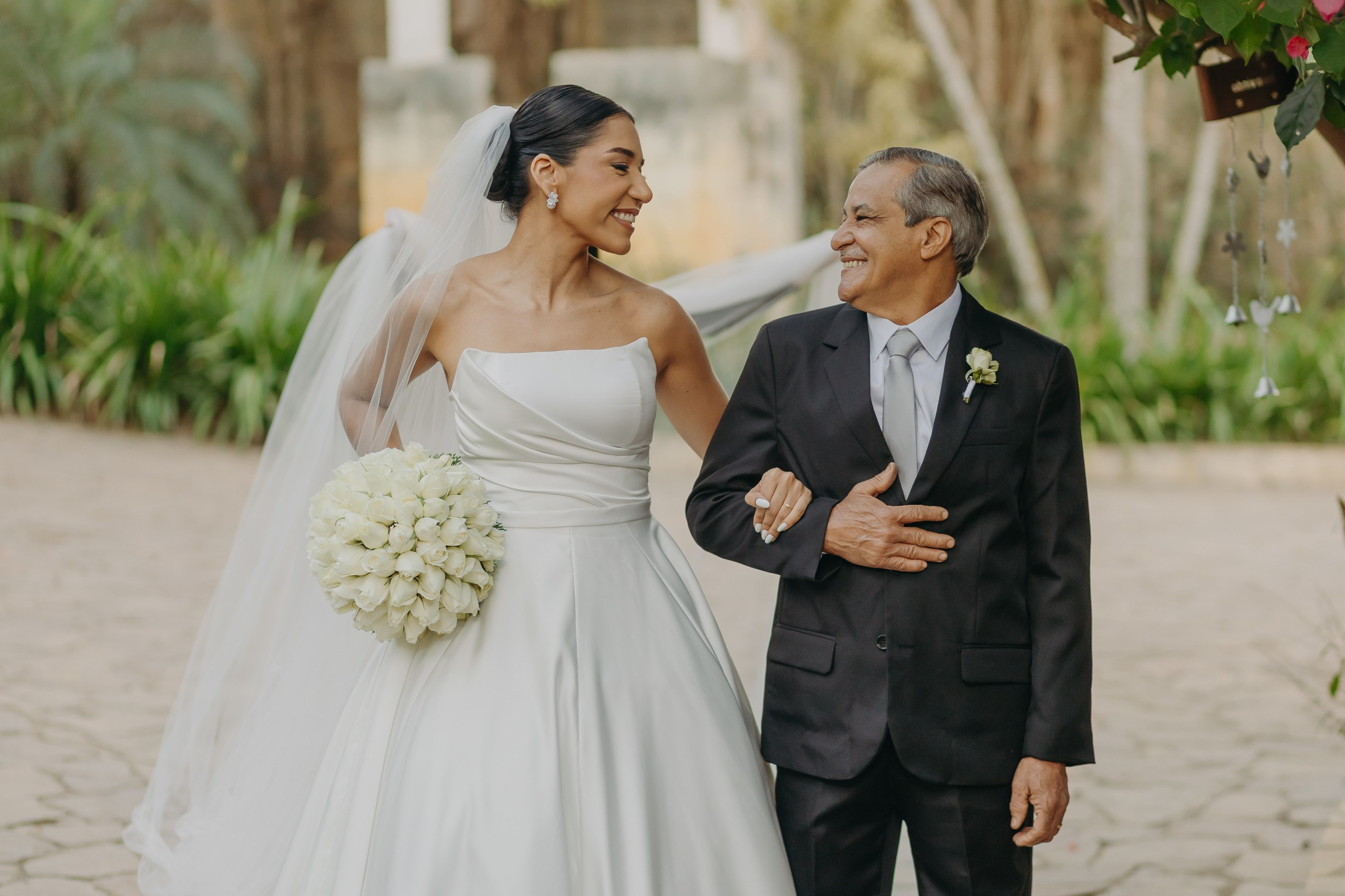 Rebeca & Virgílio. Fotógrafos de Casamento na Bahia: Elart Fotografia