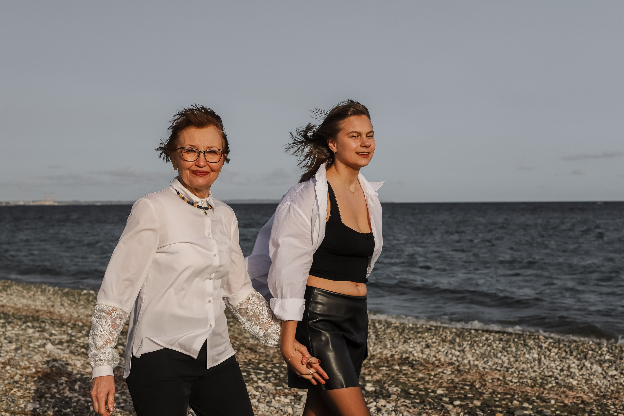 Три поколения. Cyprus Wedding & Family Photographer. Capturing cherished moments across the island: Larnaca, Limassol, Ayia Napa, Protaras, Paphos, Nicosia