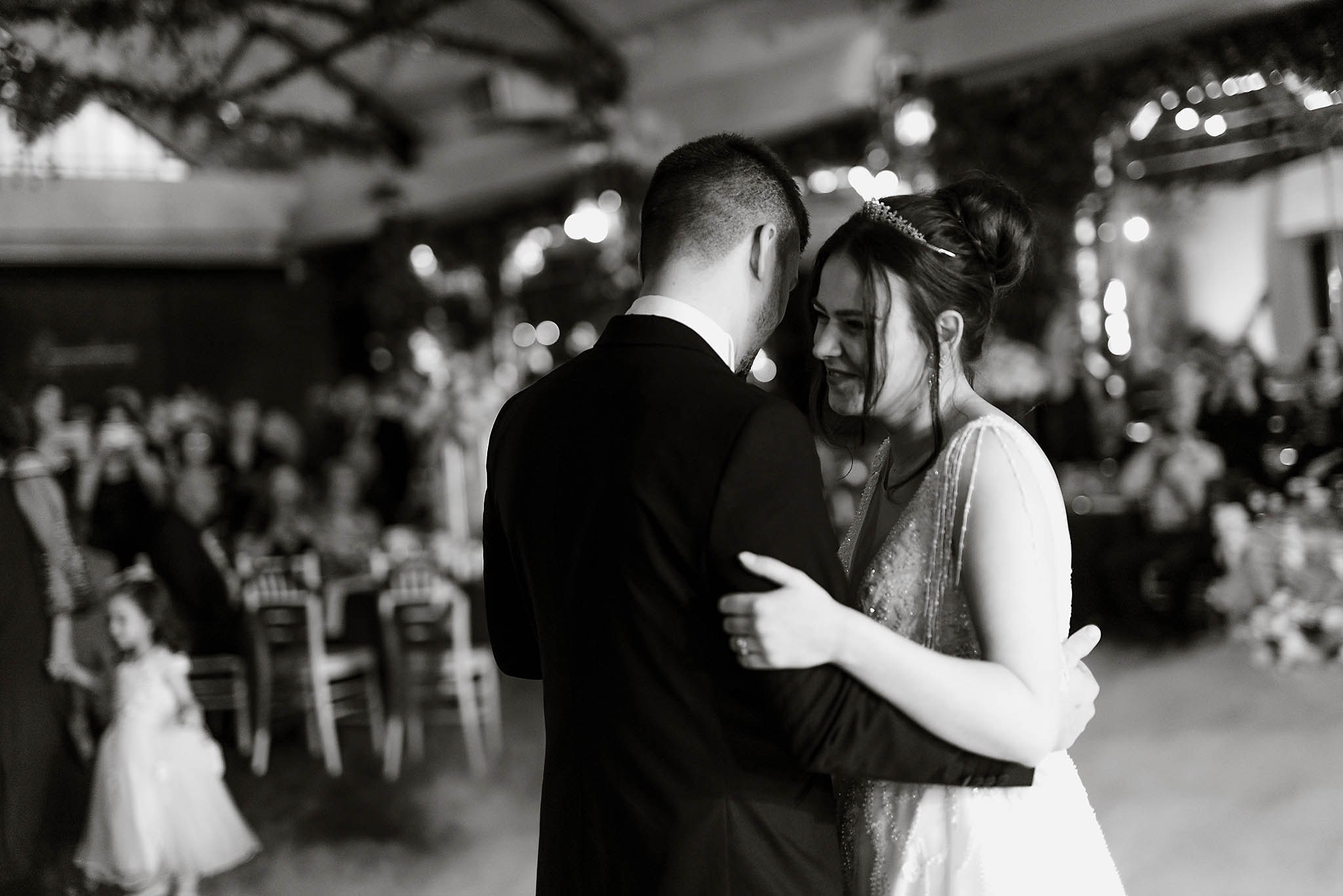 Fotograf nunta Ploiesti ; Fotograf nunta București ; Fotograf Botez Ploiesti, Fotograf Botez Bucuresti, Fotograf eveniment, Nunta, Botez, Corporate, Foto Video Ploiesti, Foto Video Bucuresti