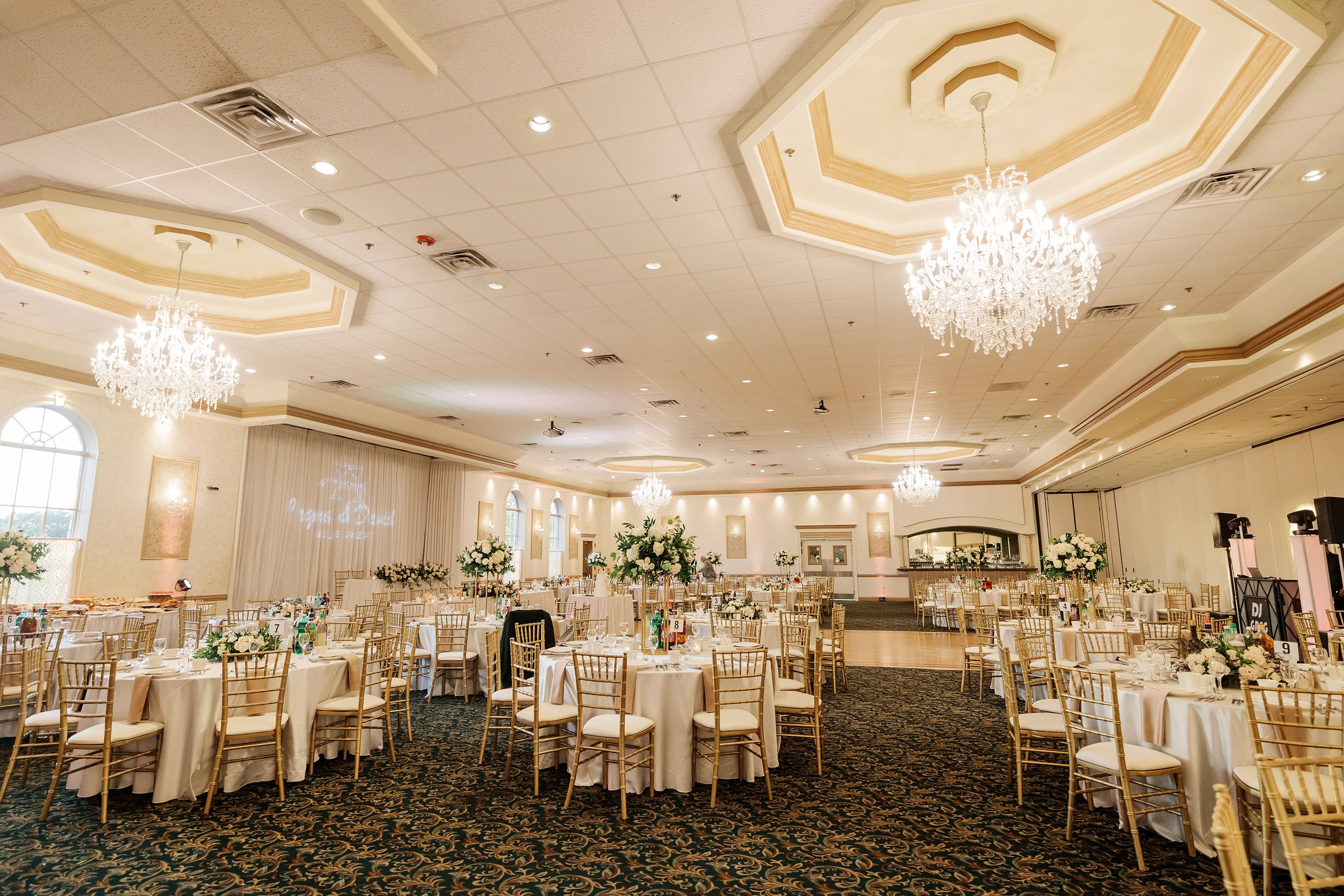 05.10.2024 Wedding. Wedding family event photographer in Chicago Nick Yushevich