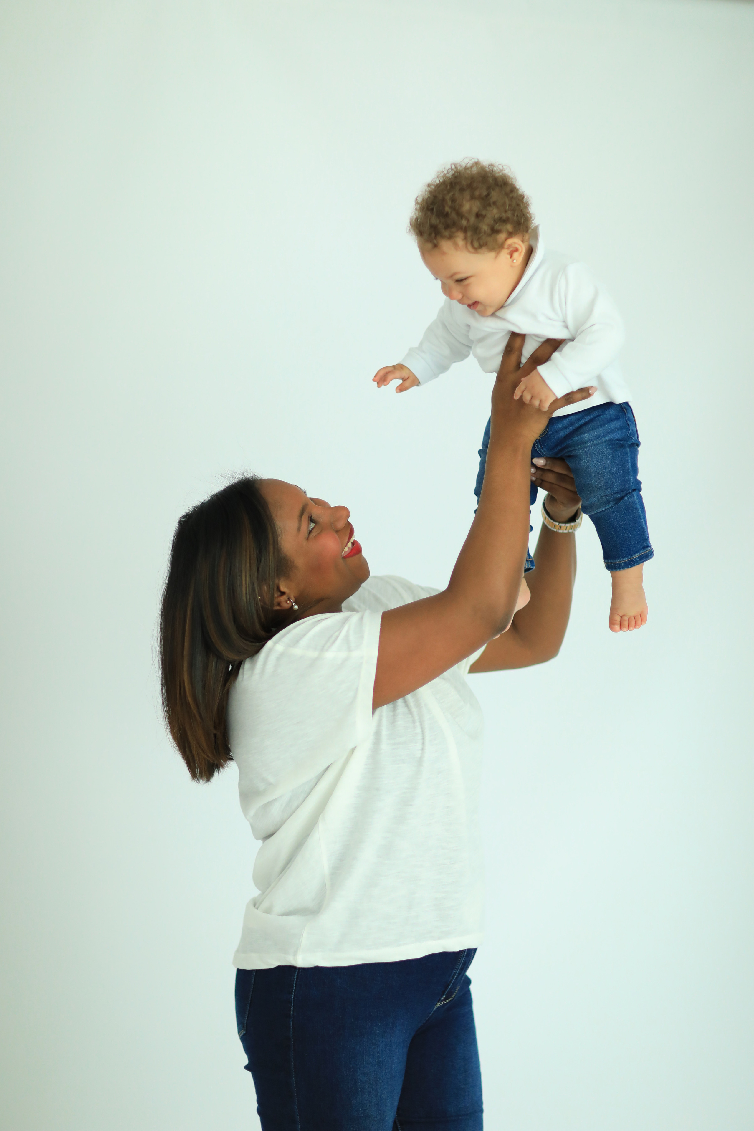 Perla. Fotografía de Eventos, Embarazo y Familiar en Pirineos