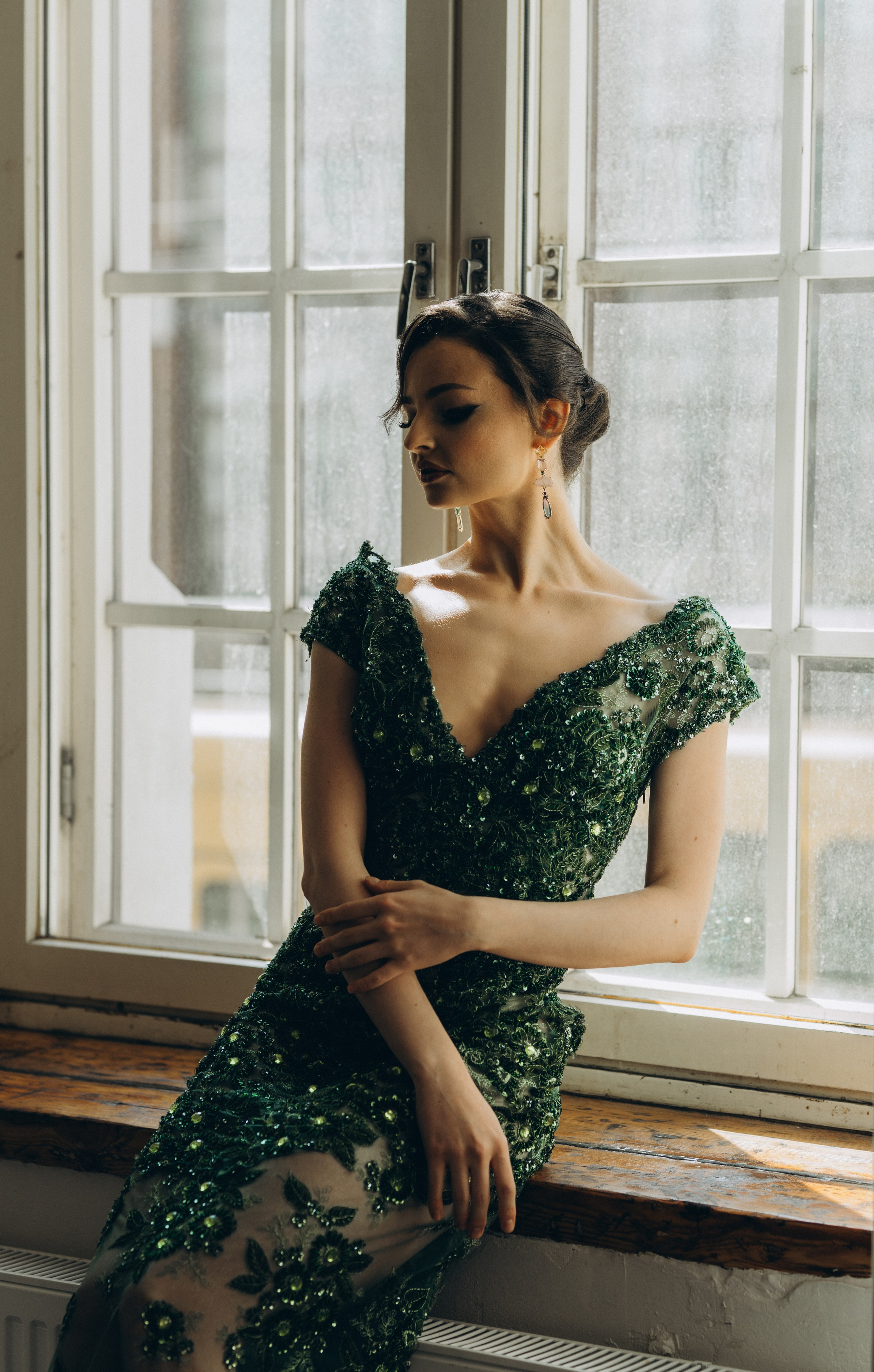 Riikka Couture, Riikka Ikäheimo, Violetta Keller, Portrait, Dancer. Wedding and potrait photographer in Helsinki Vickan O