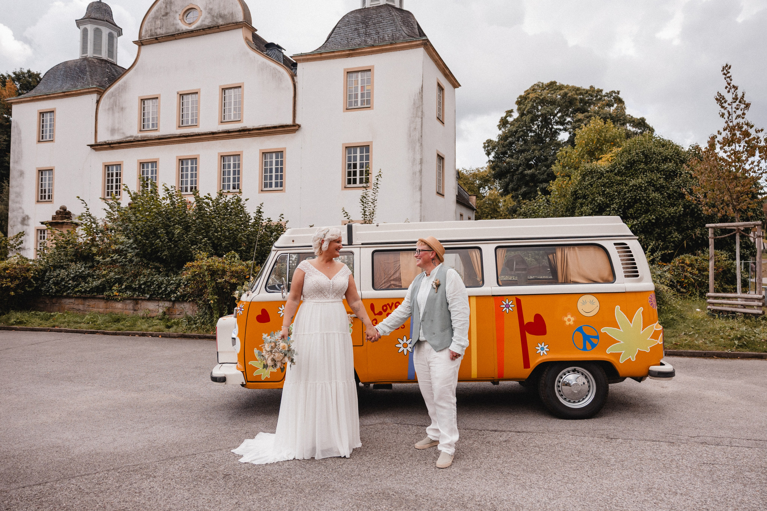 Cathi & Ela | Schloß Borbeck. Hochzeitsfotografie |Hochzeitsfotograf Bochum | Hochzeitsfotograf Dortmund | Hochzeitsfotograf Essen | Hochzeitsfotograf Ruhrgebiet