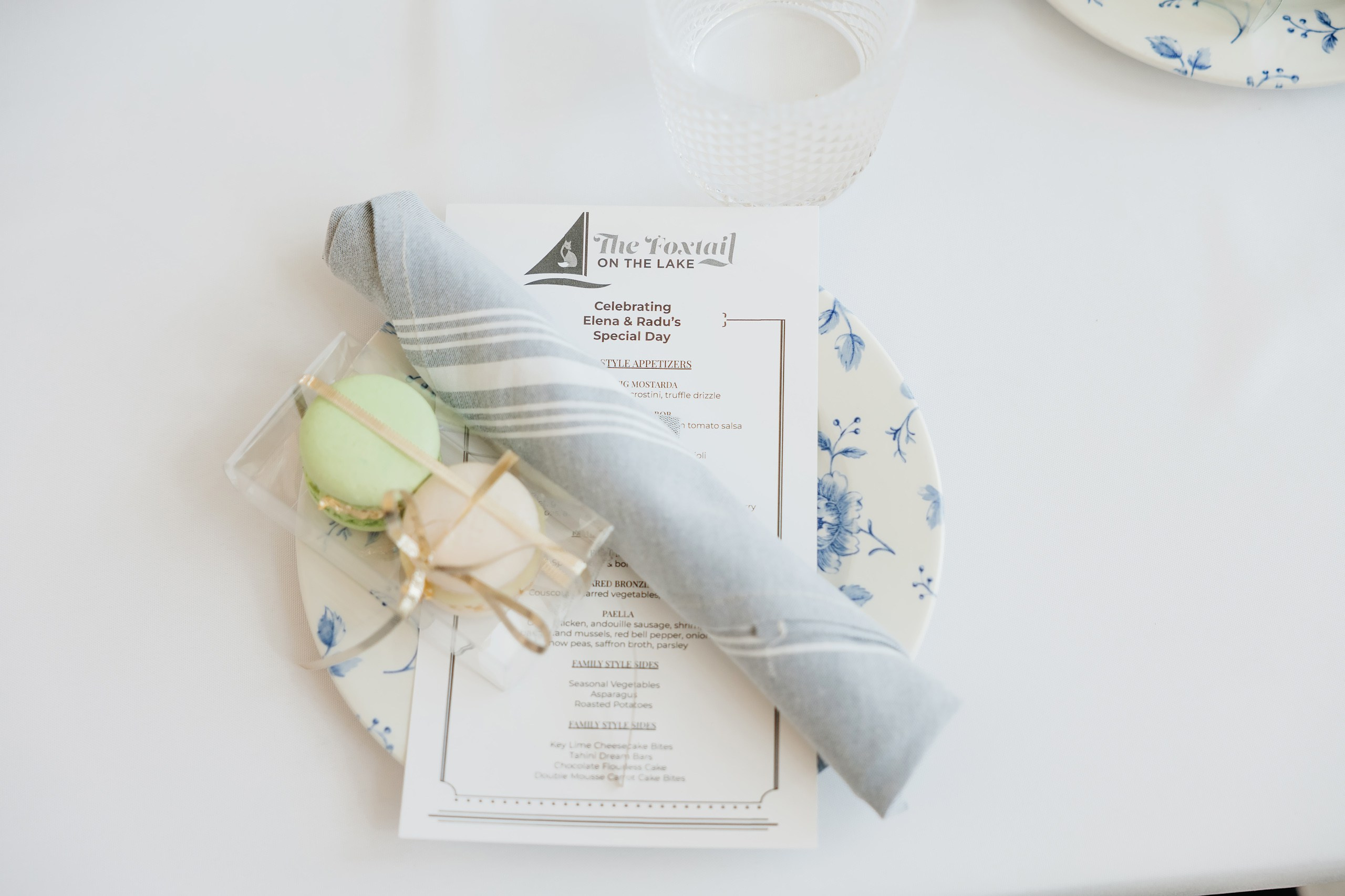 04.27.2025 Wedding. Wedding family event photographer in Chicago Nick Yushevich