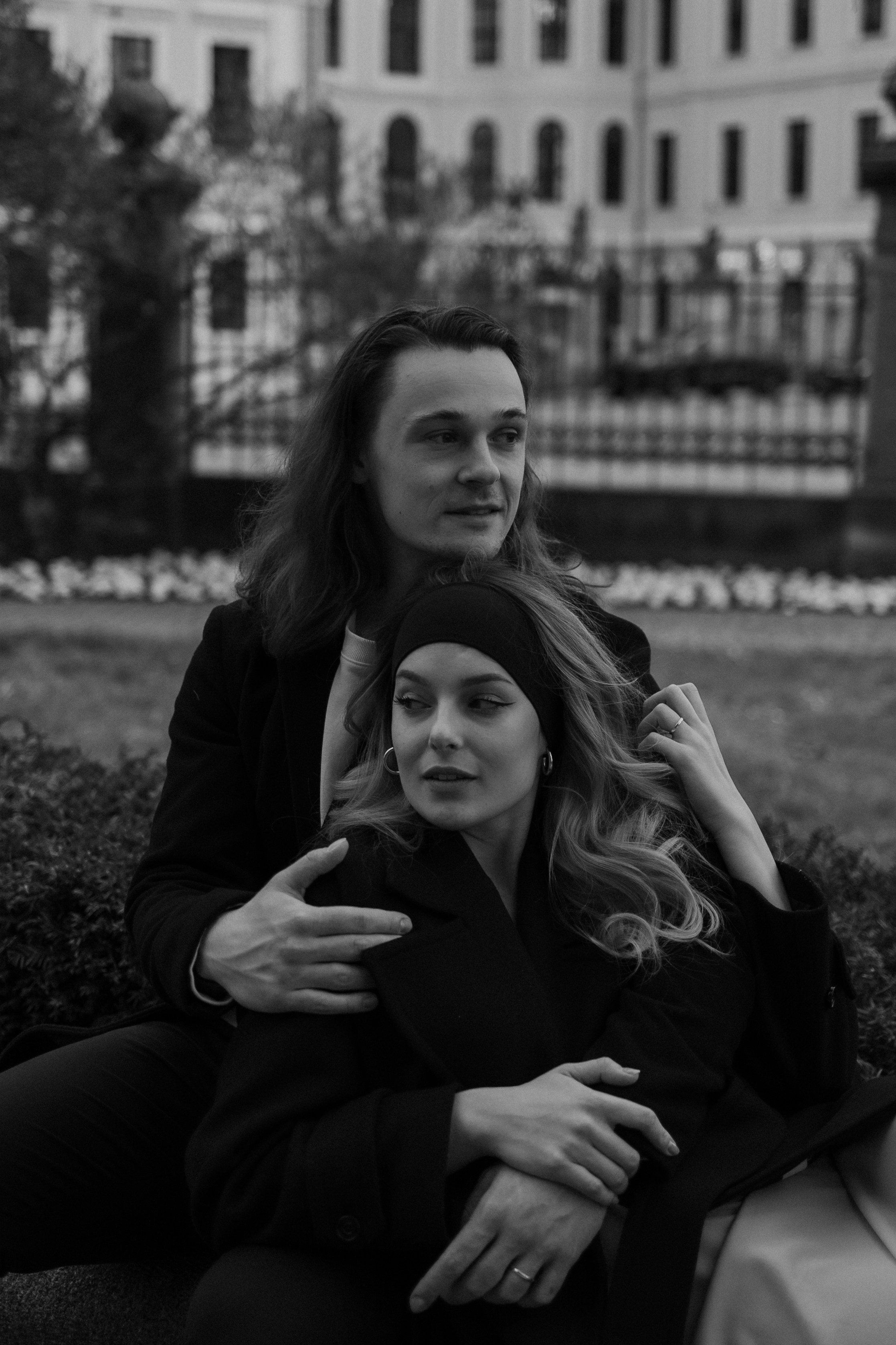 Black&White Love Story in Dresden. Emotional&Cinematic Couple Photography by Kristina Kozheltsova. Kristina Kozheltsova- Soulful Portrait&Lifestyle&Love Story Photographer in Leipzig, Germany