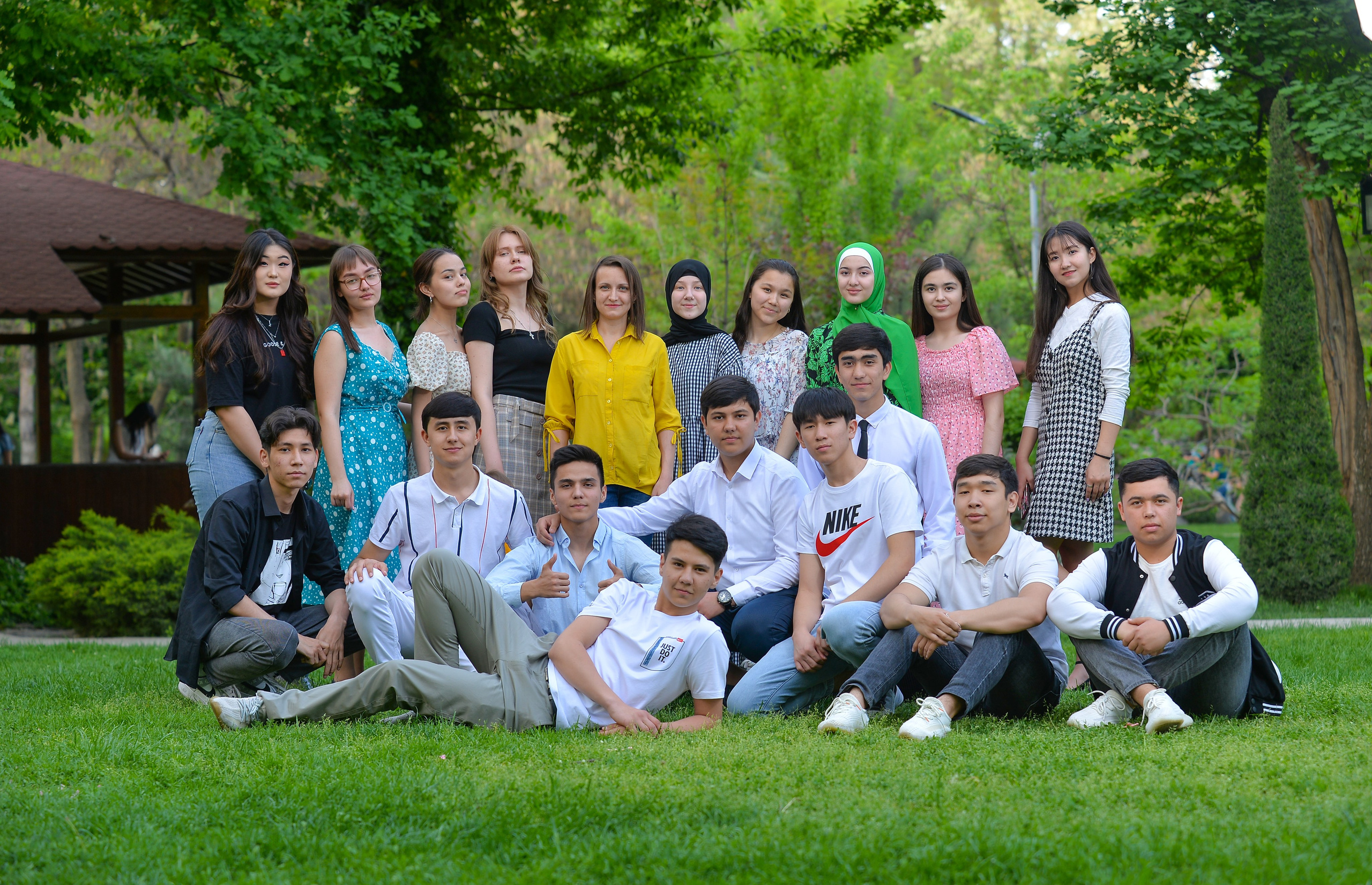Галерея групповых фотографий. Ваш школьный фотограф в Ташкенте — mr.Bahtik