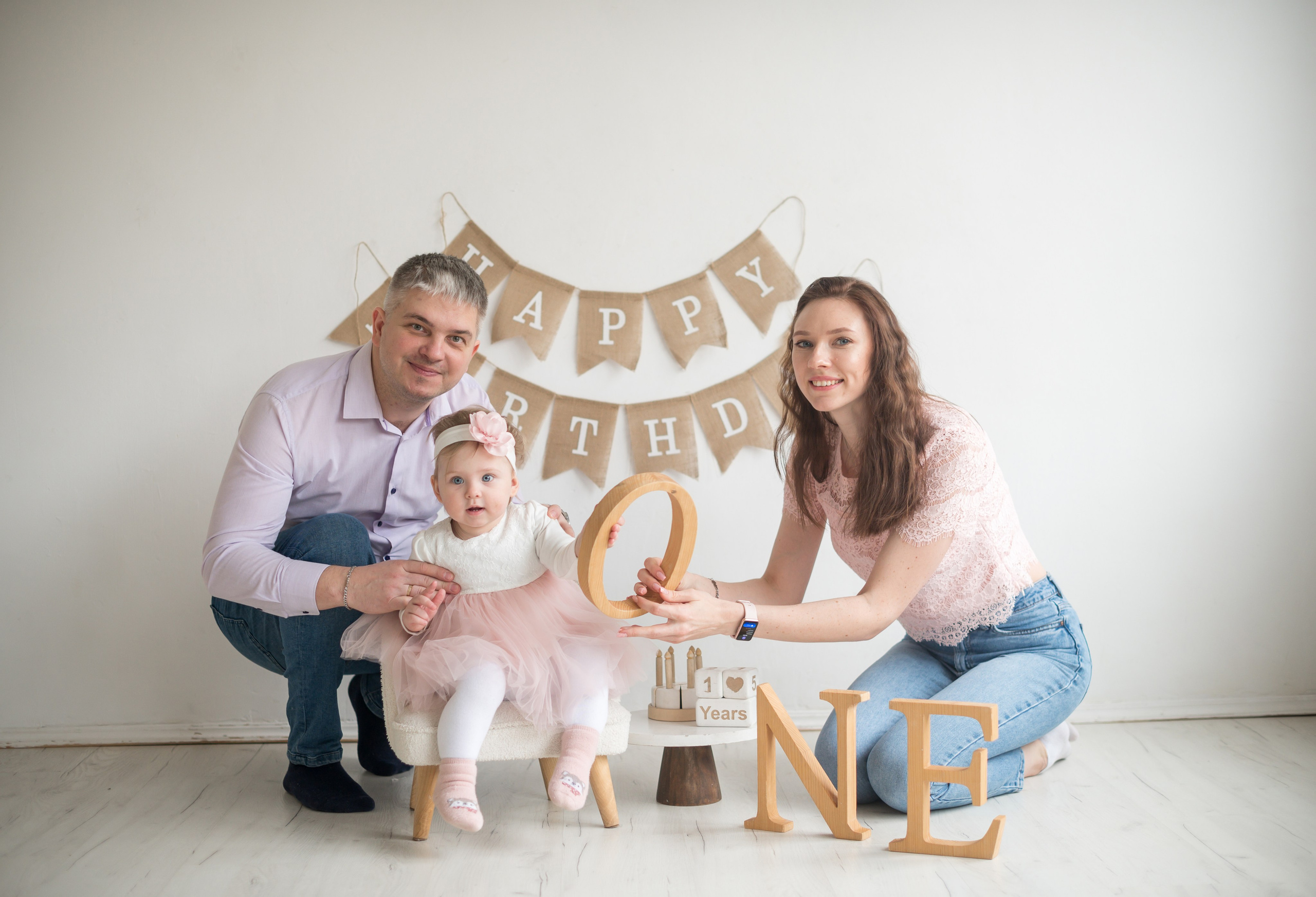 Семейная фотосессия в студии. Семейный и детский фотограф в Минске Надежда Савицкая