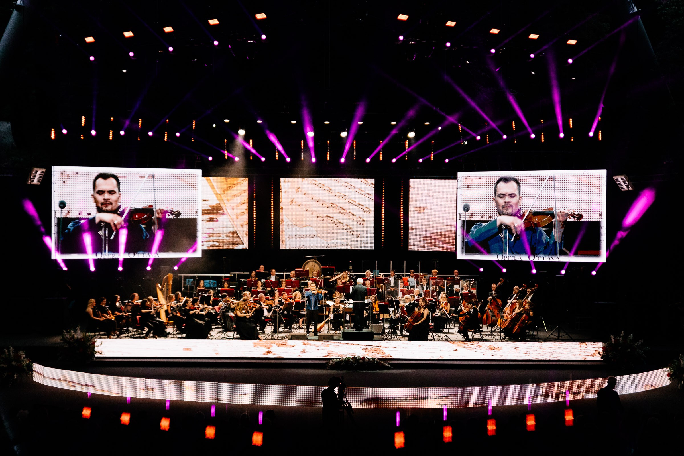 Opera Leśna Koncert. Fotograf Ślubny Warszawa - Sesje Biznesowe Rodzinne Eventy