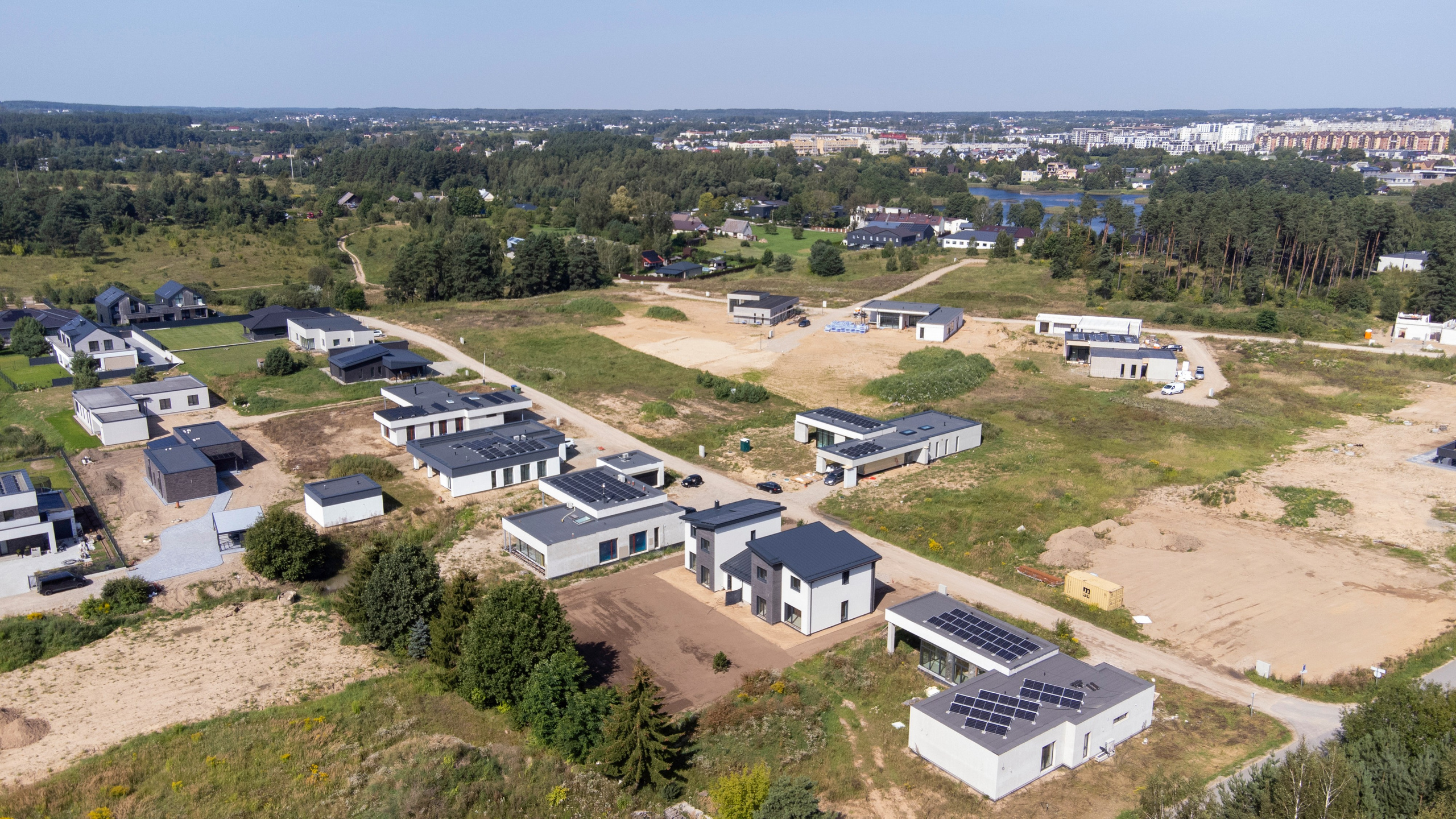 Debesų g. 4, Salotė. Elina Sapiega fotografė Vilniuje