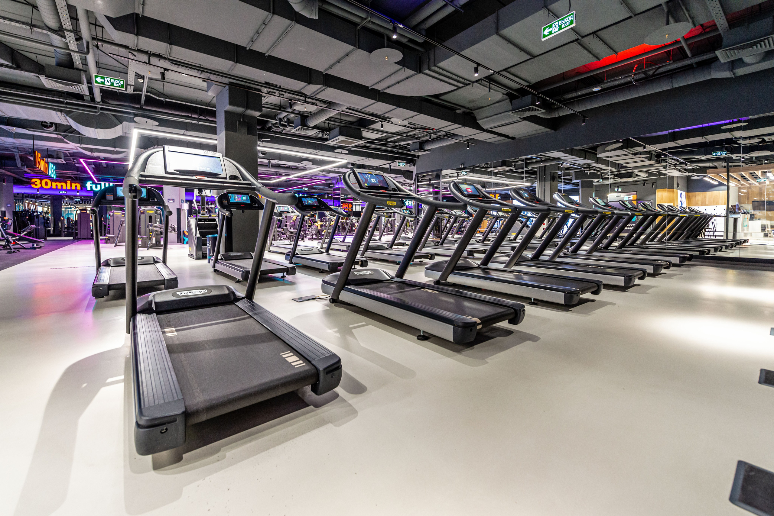 Фитнес-клуб DDX Fitness в Ростокино. PHOTOGRAPHER QUINTANA ROO