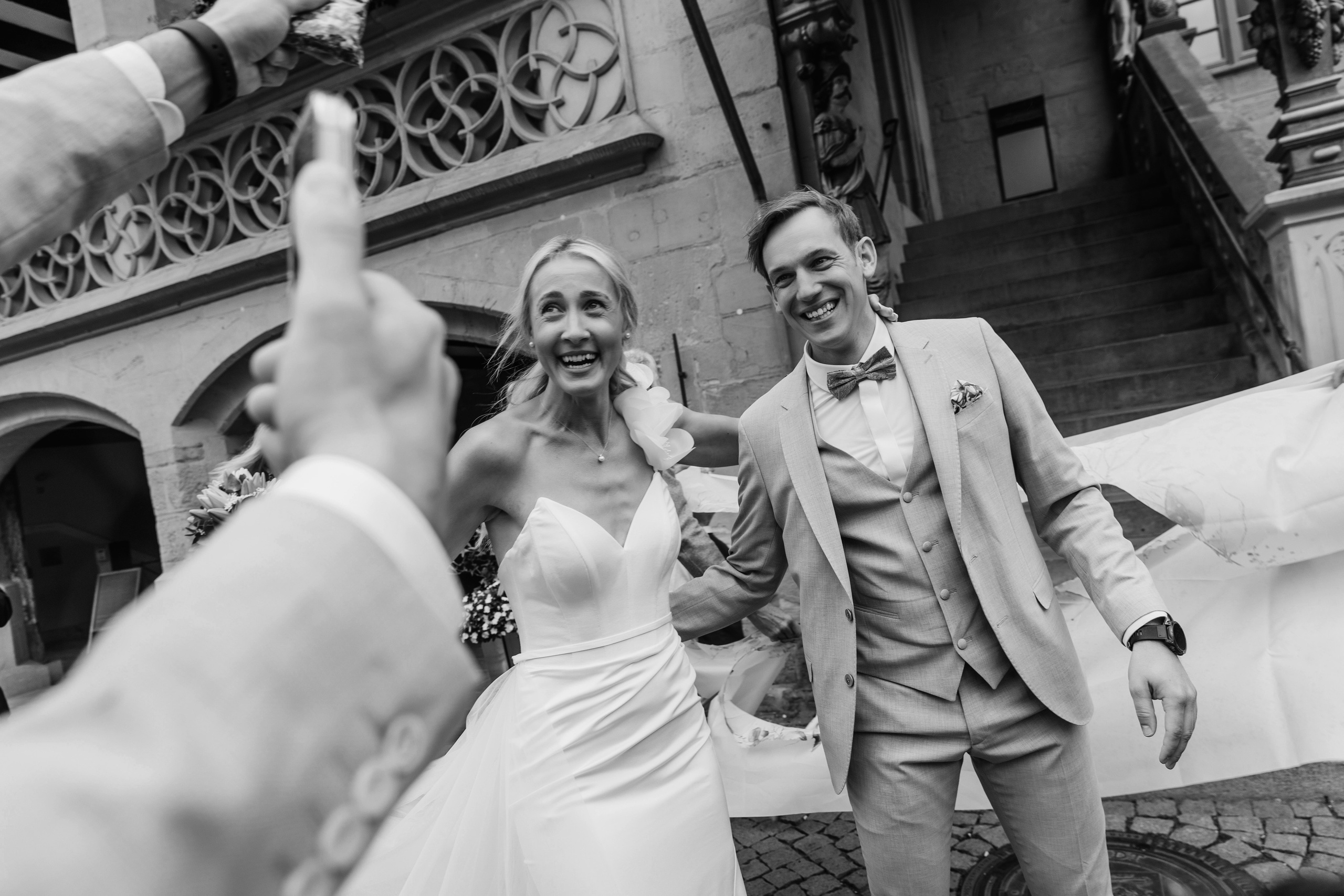 Svetlana and Yann. Hochzeitsgeschichten – Professionelle Hochzeitsfotografie & Videografie in Deutschland, Italien, Spanien und ganz Europa