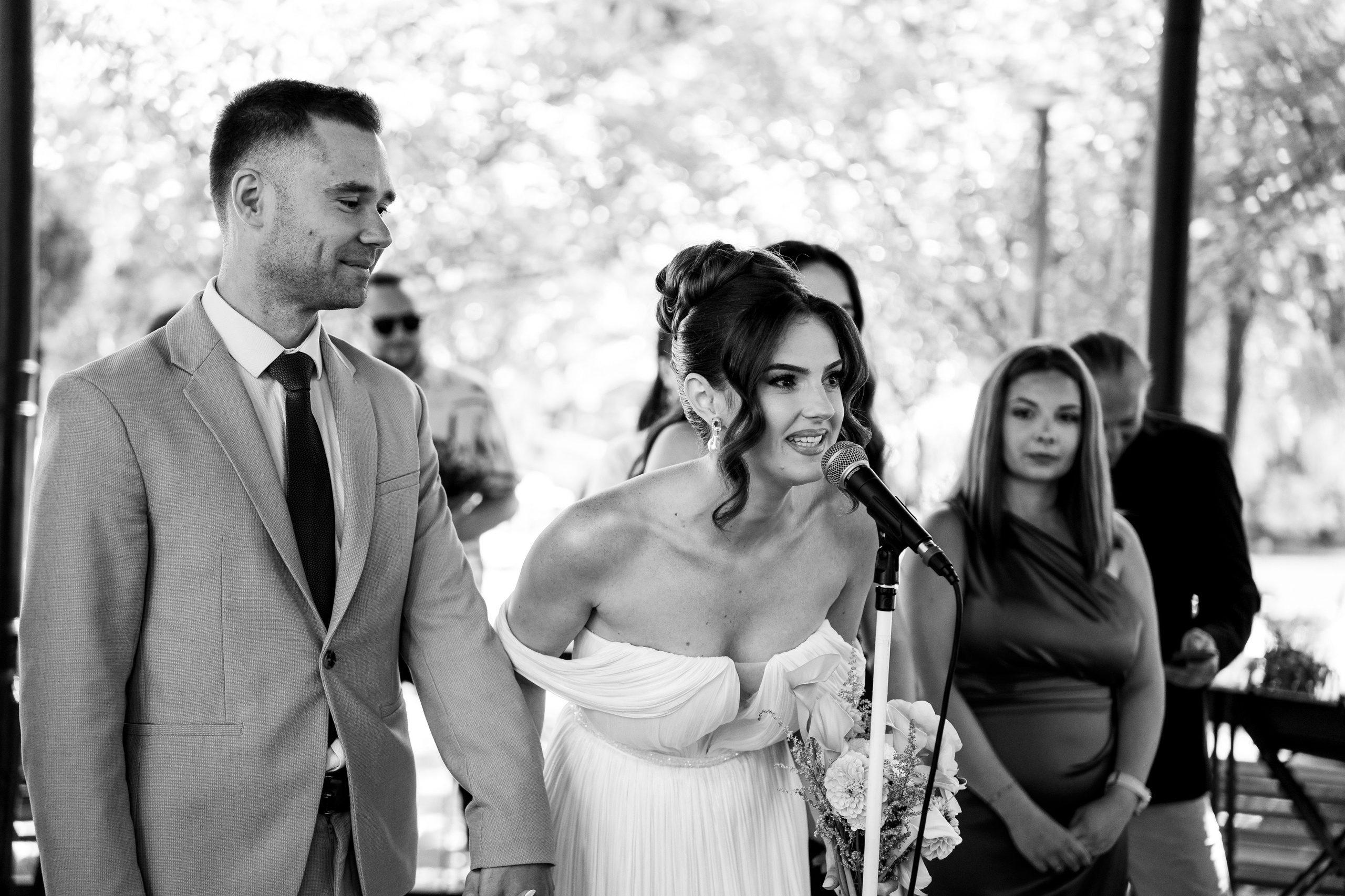 Andreea & Catalin. Www.paulcatalin.ro