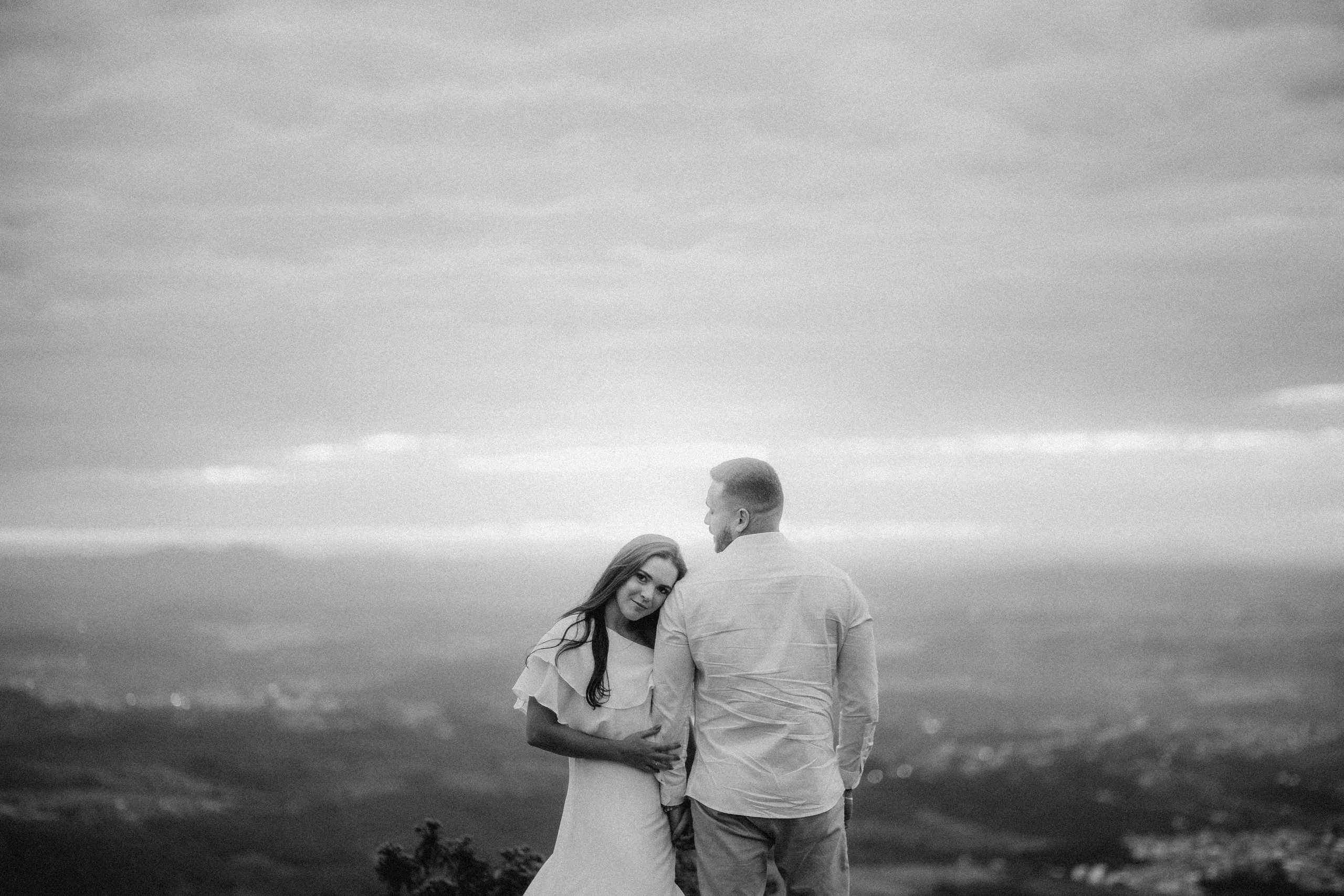 R & T — NÃO TEM BASE UM PRÉ WEDDING DESSE!!!!. Fotografia de casamento em Belo Horizonte