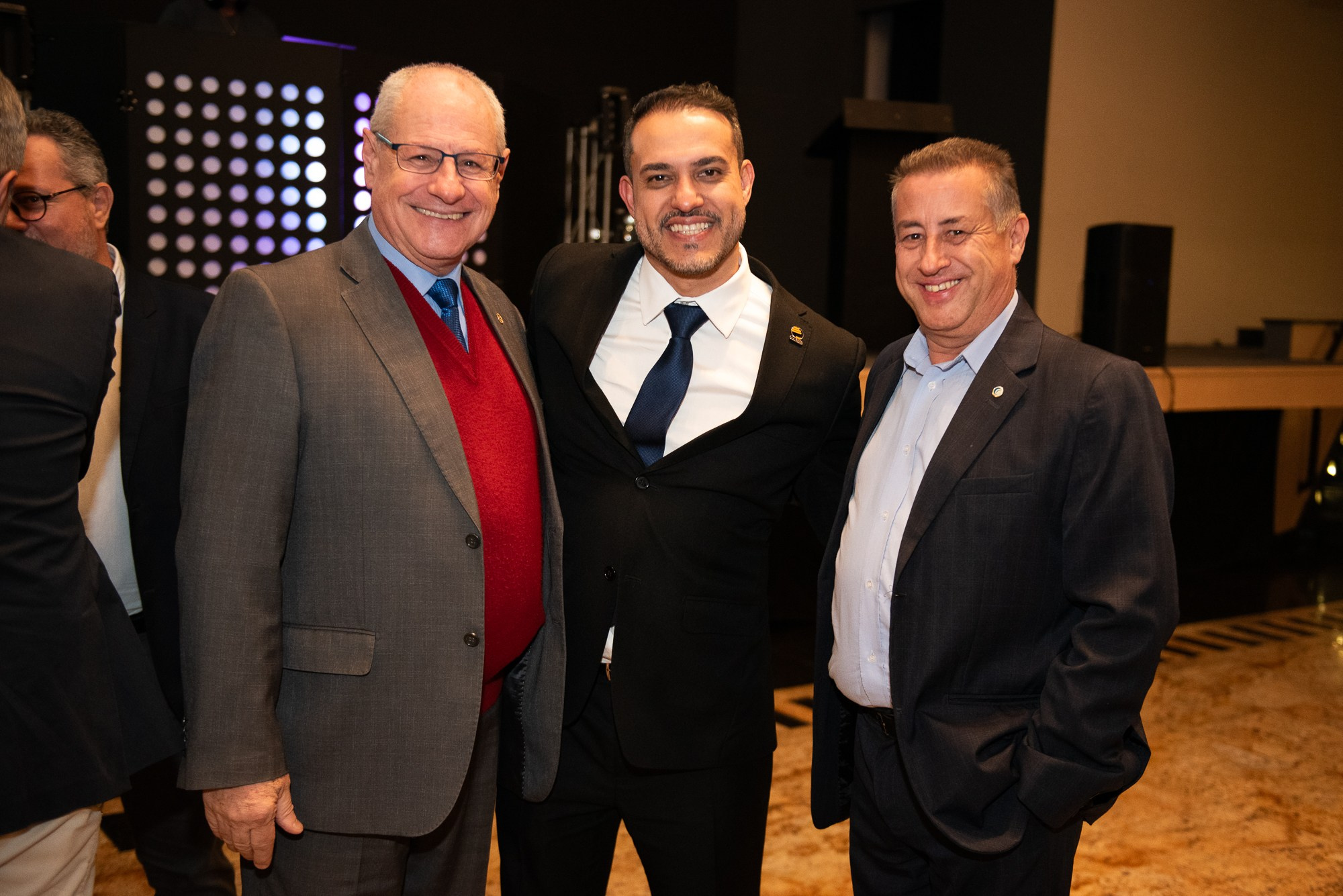 Clube dos Corretores de Seguros do ABC. 78 Imagens