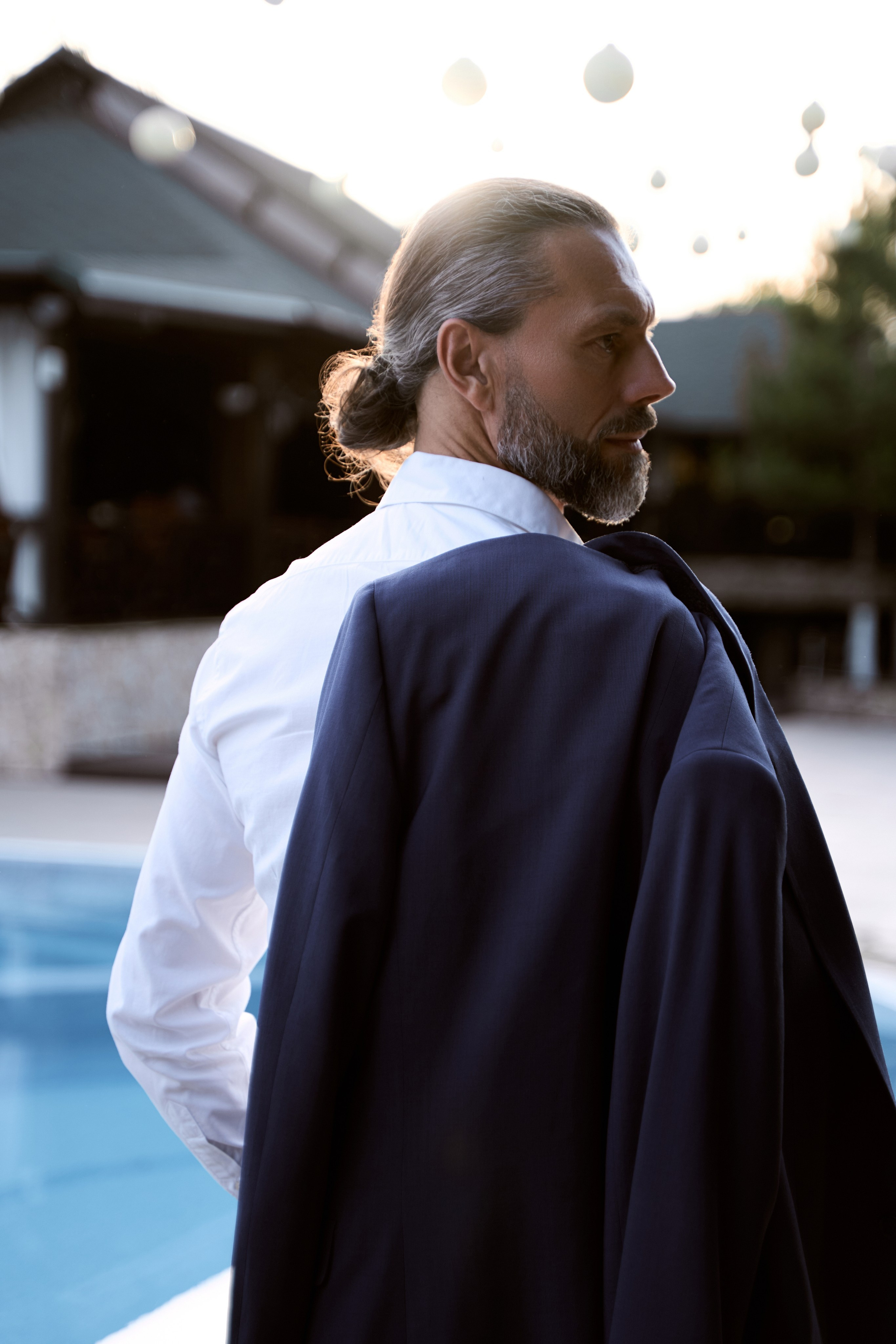 Эксперты. Привет