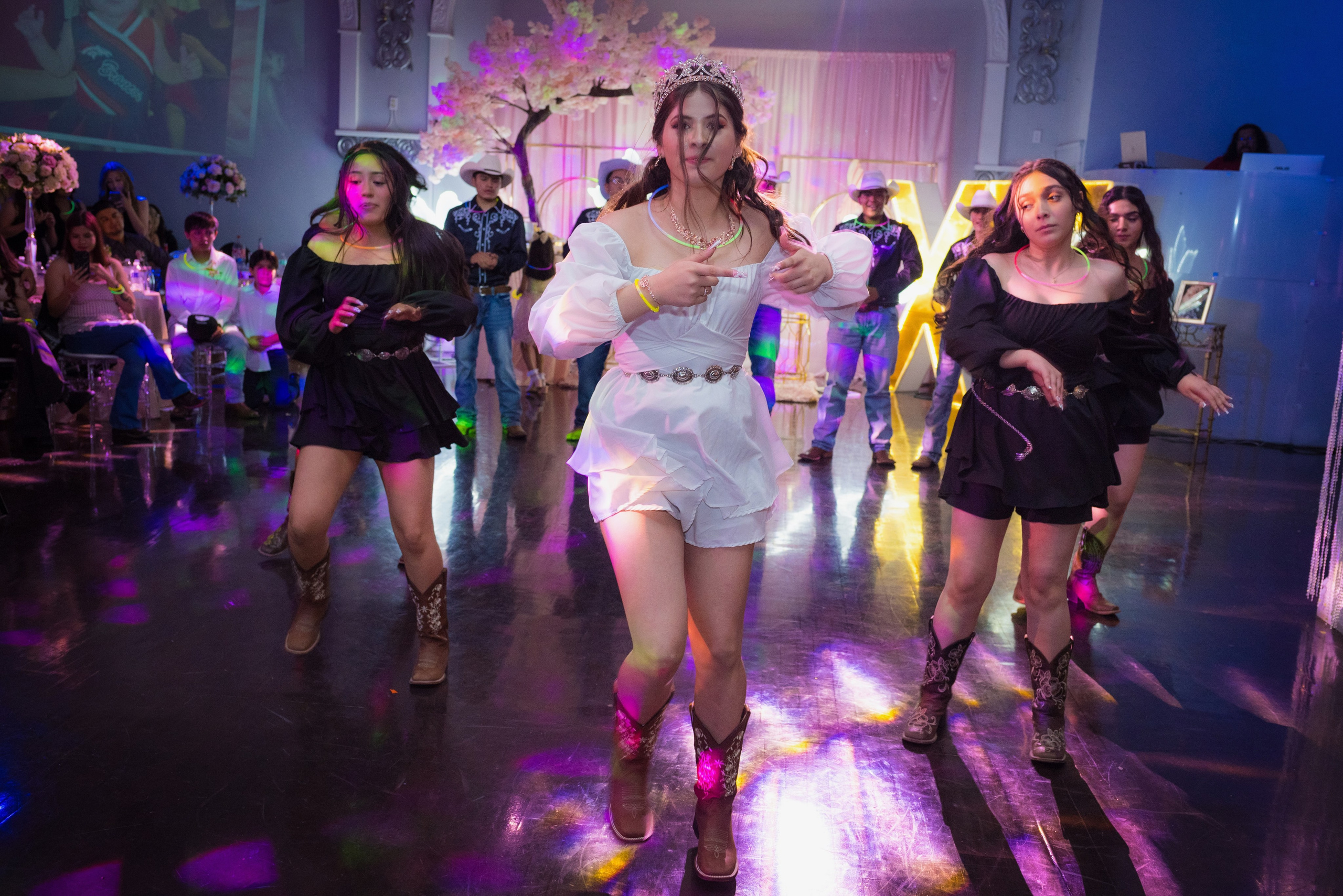 Colección: Nataly Mis Quince años