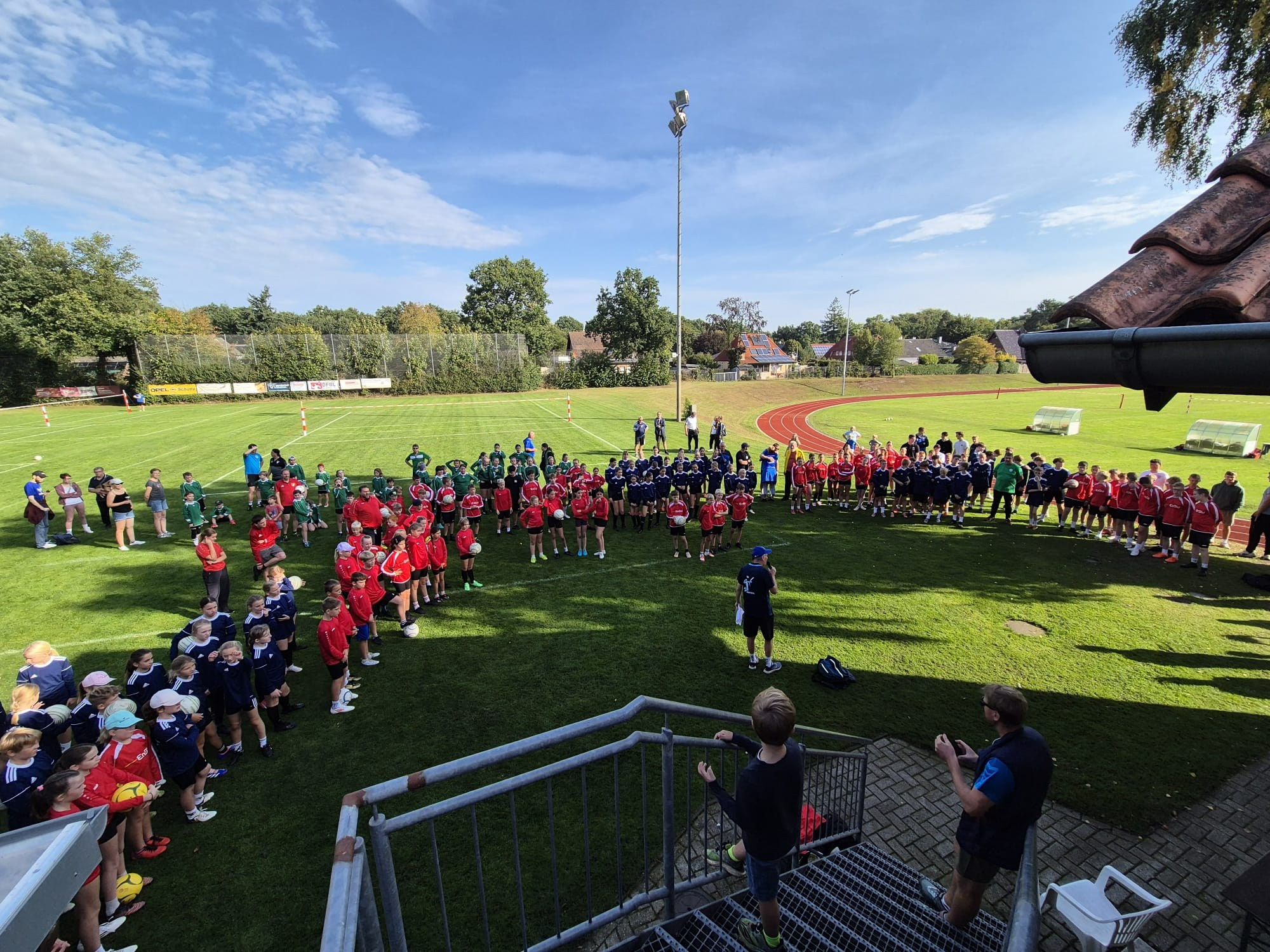 Borgfelderinnen erfolgreich mit der Bezirksauswahl. TSV Borgfeld Faustball