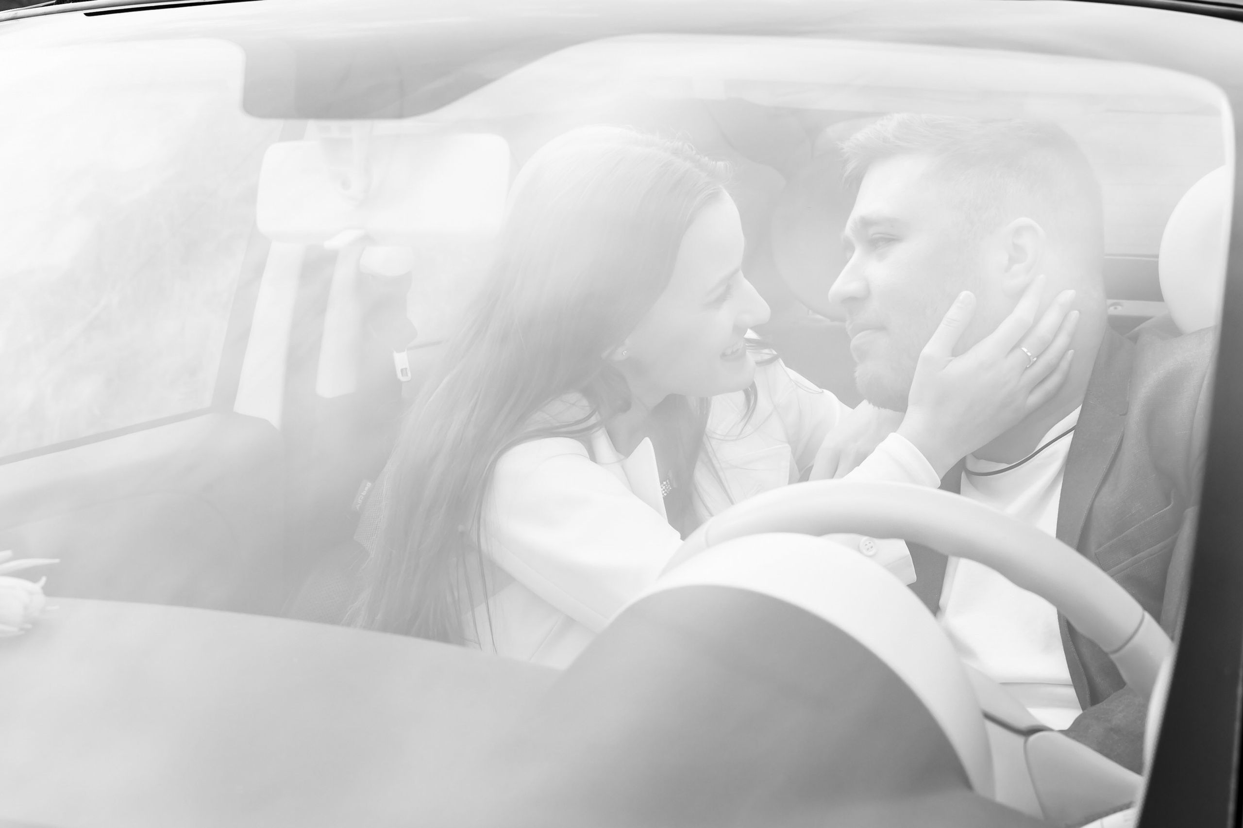 Nuntă & Save the date. Portré 📸 Photographer | Newborn photos • Maternity photos • Engagements • Weddings • Events • Portraits • Families • Birthdays • Parties