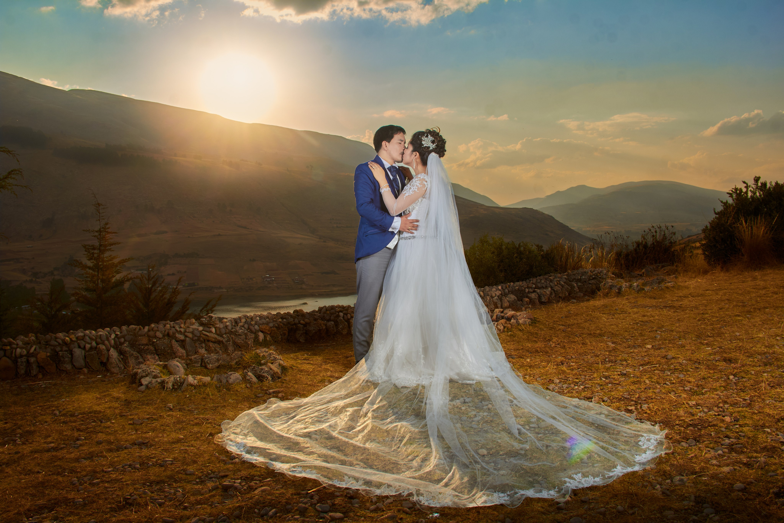 Bodas. Fotografo de bodas, quinceañeras y eventos ubicado en Huancayo - peru