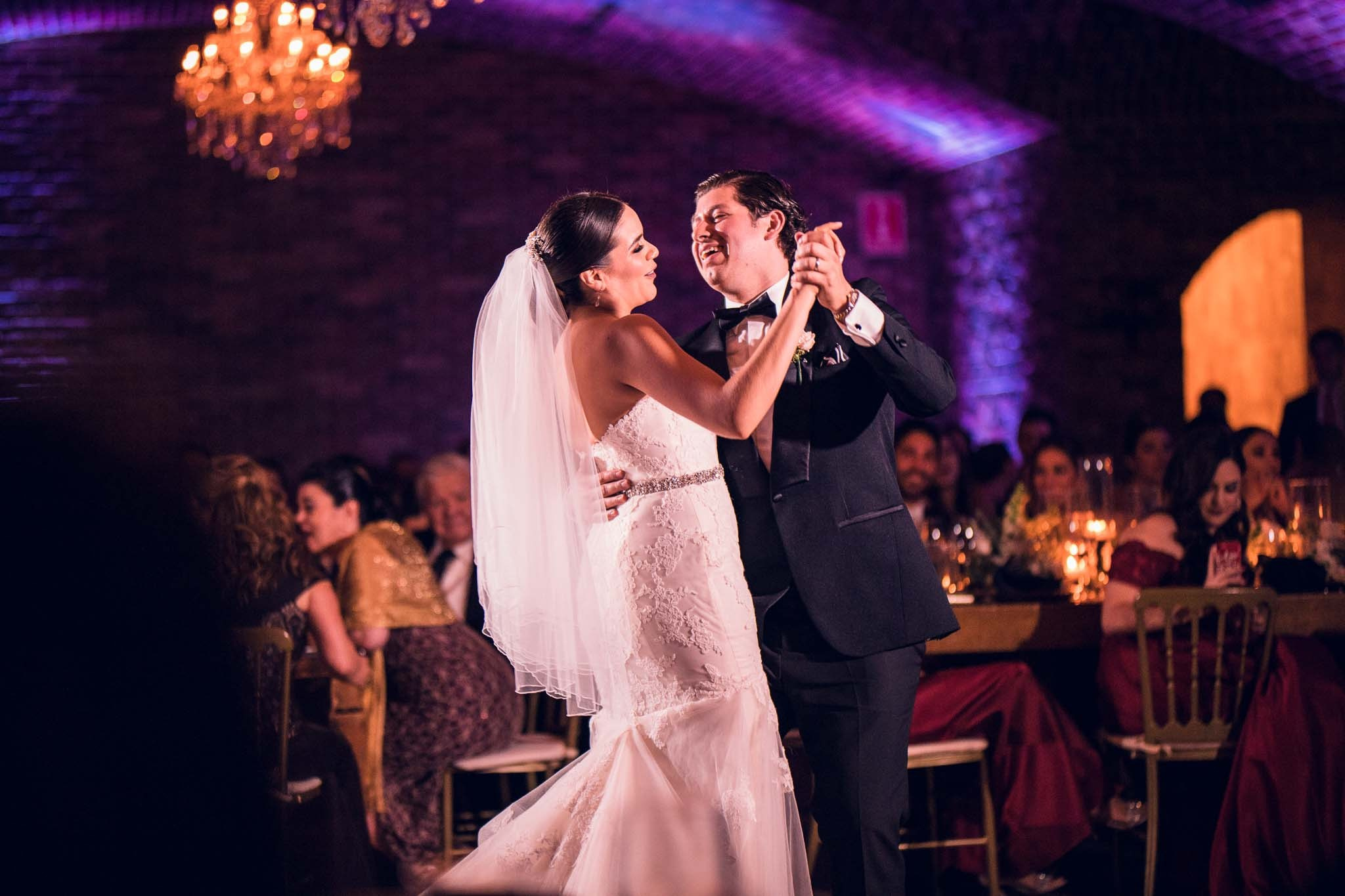 Casa Baloyan boda Tijuana Viviana y Ramón. Estudio de fotografia en Tijuana