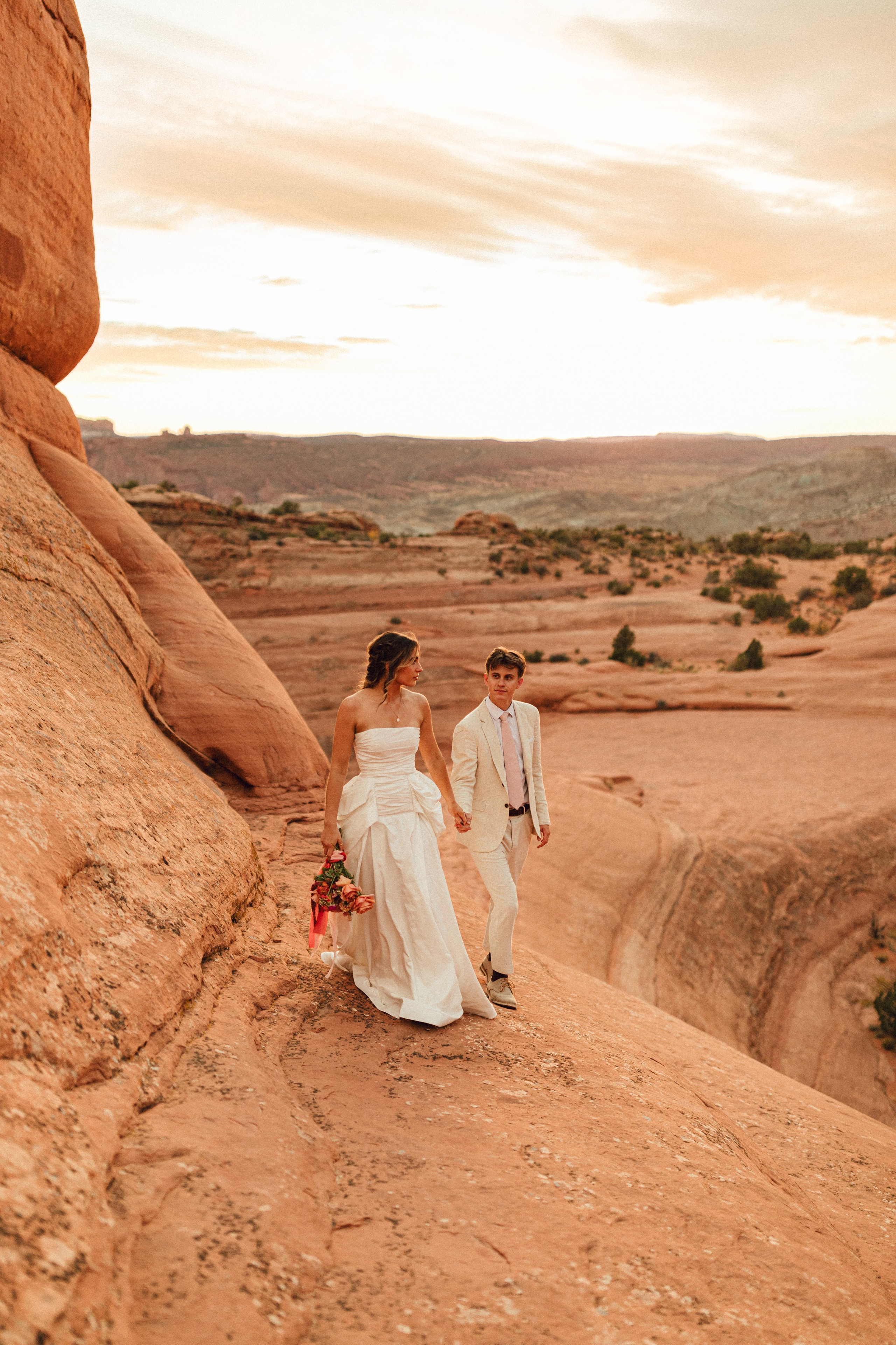 J&J at National Arches. Sara Eulalia | Virginia Photographer