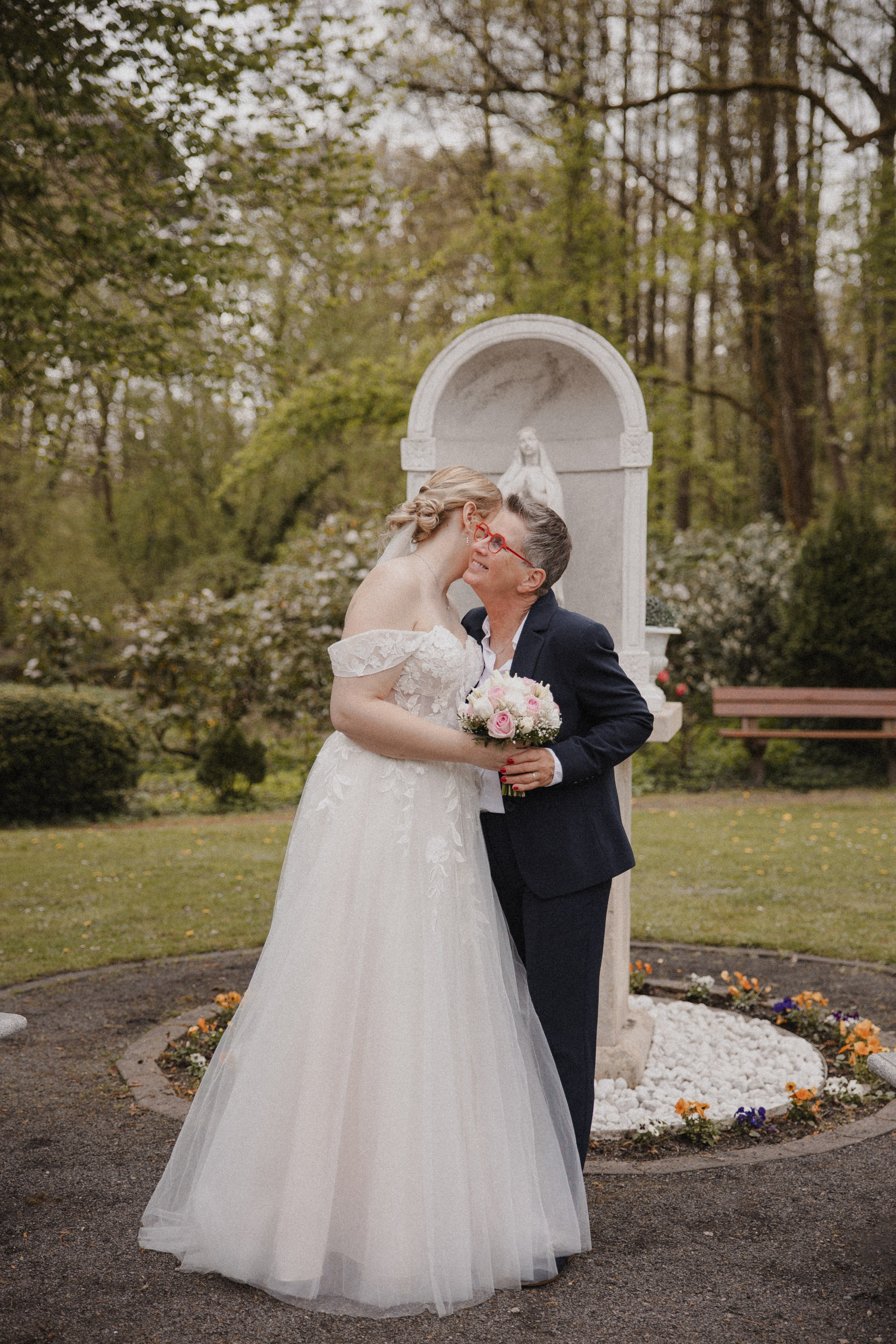 Lorena & Jan l Schloss Sythen. Hochzeitsfotografin Bochum | Halyna Reiche Fotografie NRW