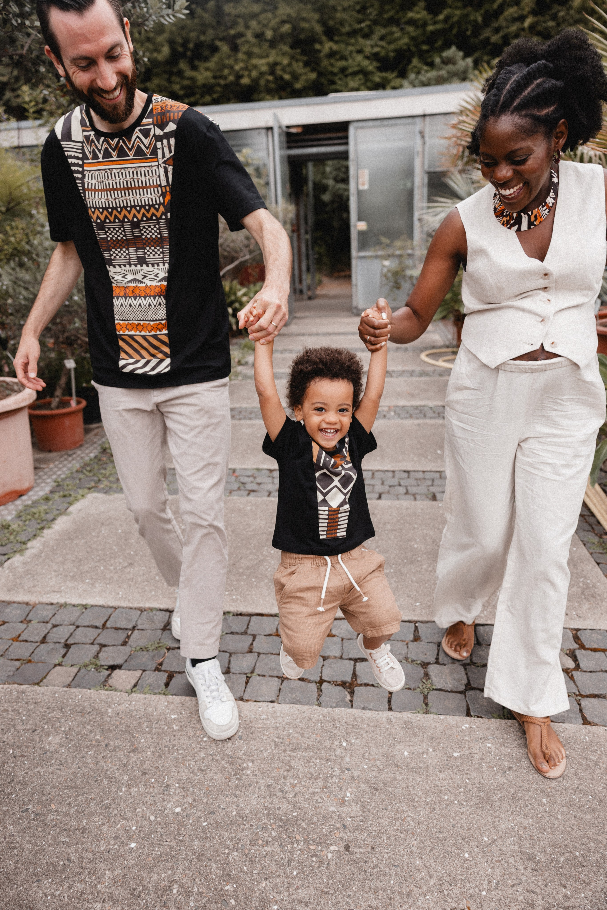 Babybauch Shooting im Botanischen Garten Bochum | Reiche Fotografie. Hochzeitsfotografin Bochum | Halyna Reiche Fotografie NRW