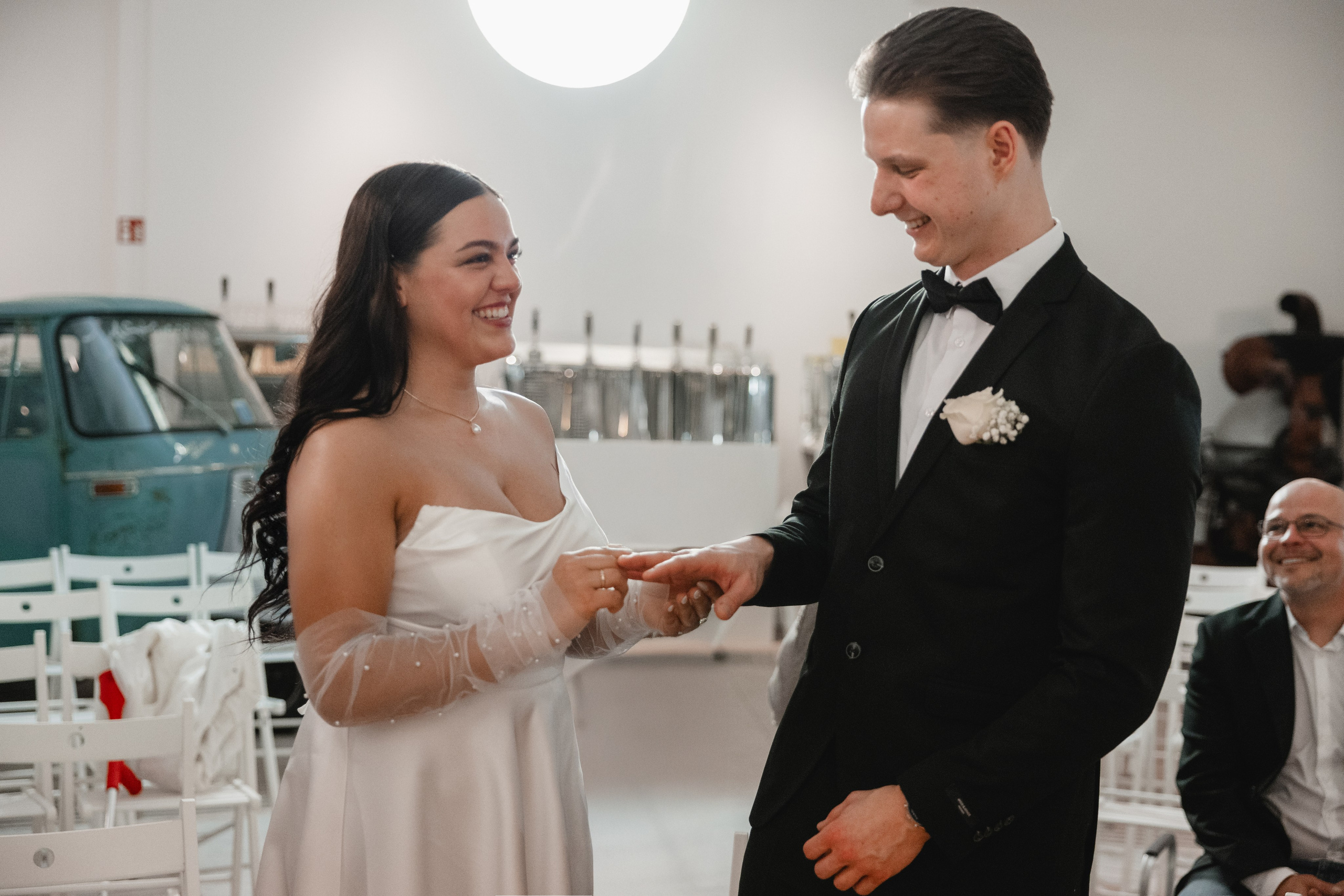 Standesamtliche Hochzeit im Kubus Bochum – Sophie & Martin. Hochzeitsfotografie |Hochzeitsfotograf Bochum | Hochzeitsfotograf Dortmund | Hochzeitsfotograf Essen | Hochzeitsfotograf Ruhrgebiet