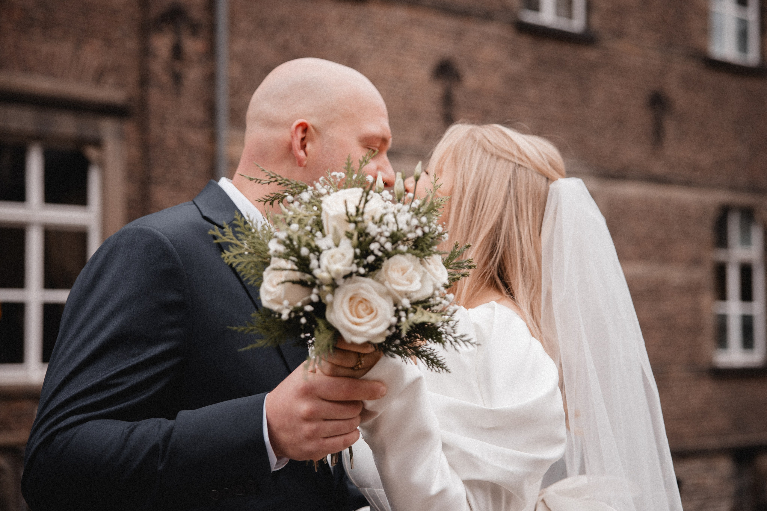Louisa & Niklas | Schlosshotel Hugenpoet. Photographer in Bochum Dolia Halyna