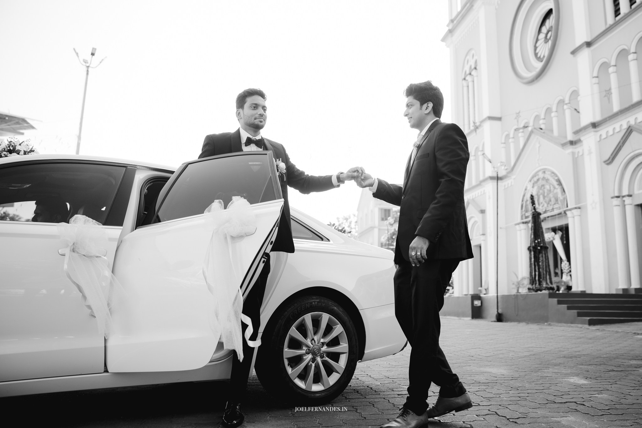 Julian and Pearl. Joel Fernandes — Candid wedding photographer