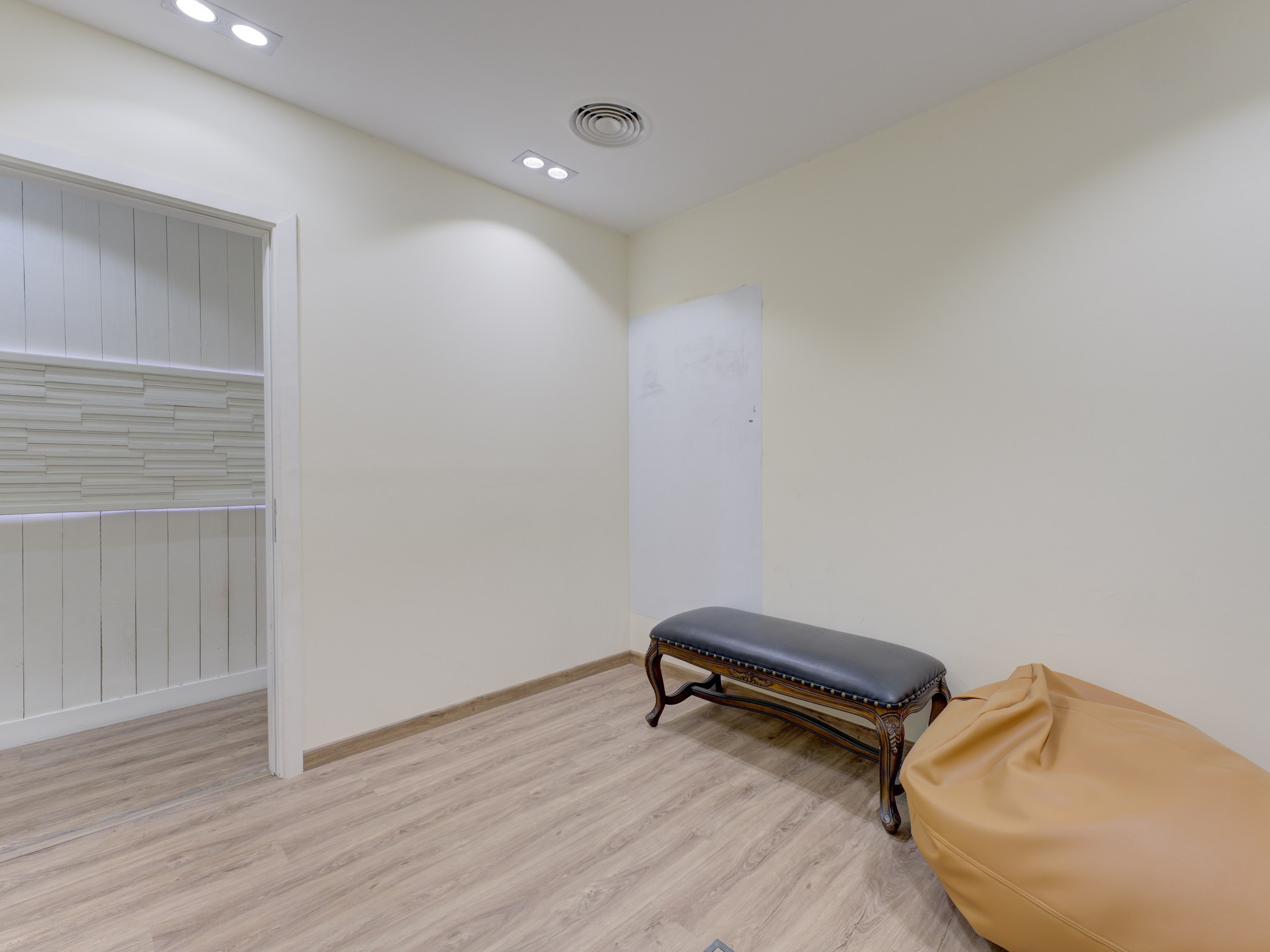 Sobha Sapphire Office. Zakhar Leshkov Photo