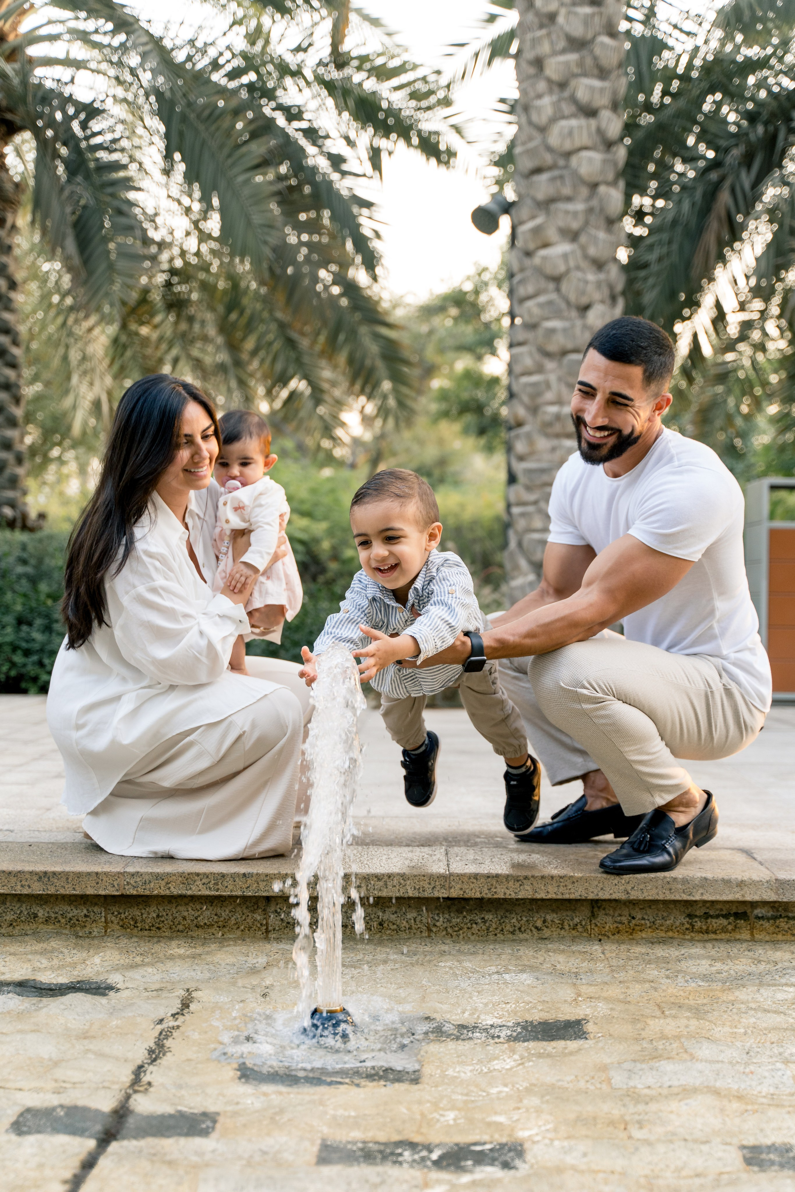 Фотосессия в Umm Al Emarat Park — природная гармония в центре Абу-Даби. Фотограф в Абу Даби Марина